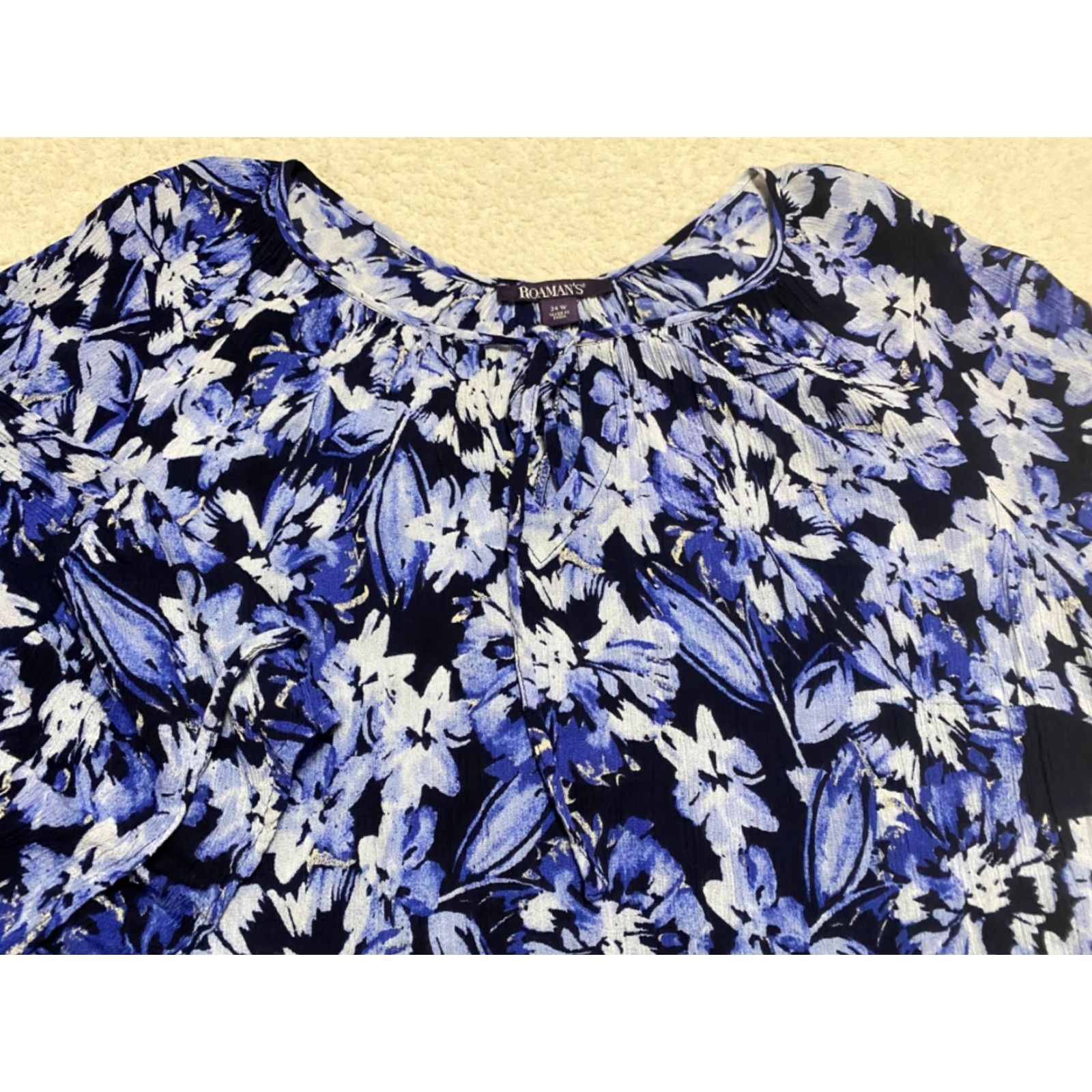 Vintage Roaman's Womens Blouse Shirt 24W Plus Blue Floral 3/4 Sleeve V-Neck Rayon Size 4XL / US 24-26 - 2 Thumbnail