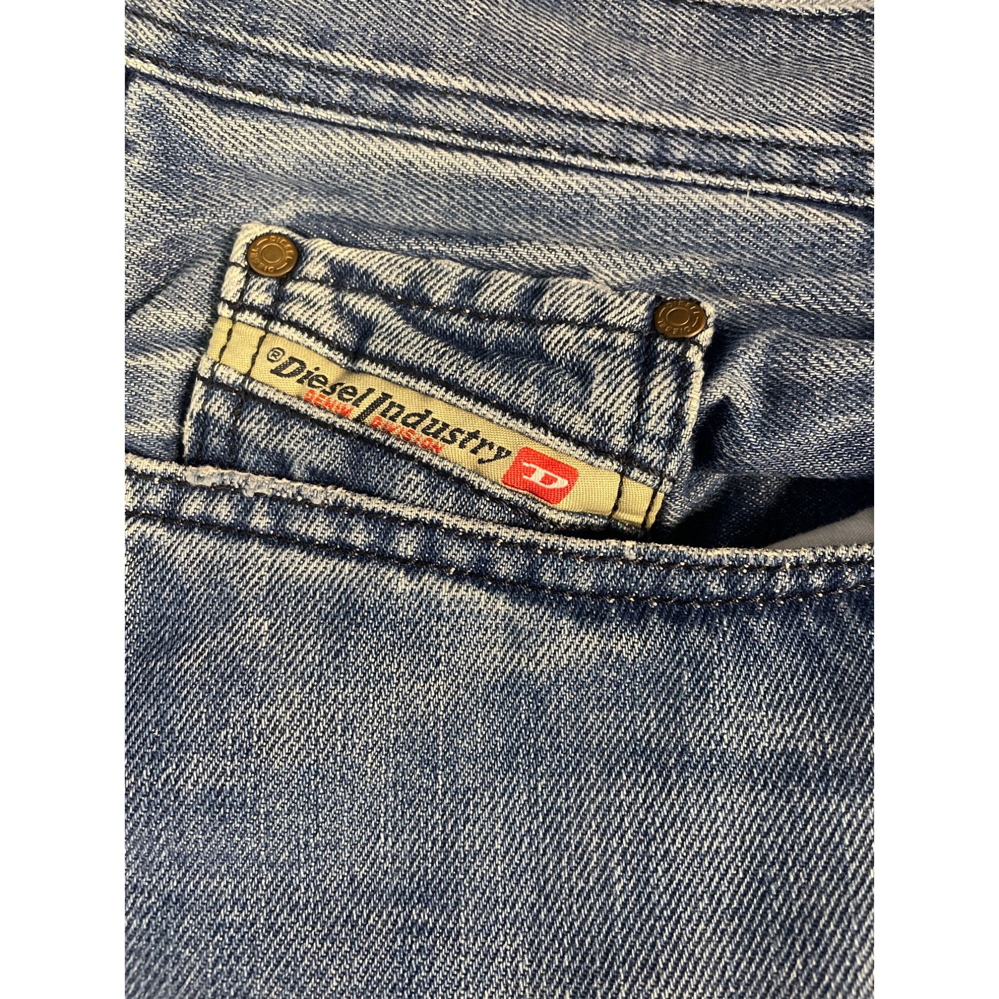 Diesel Diesel Industry Men's Blue Jean Made in Italy Relaxed Fit Size US 36 / EU 52 - 7 Thumbnail