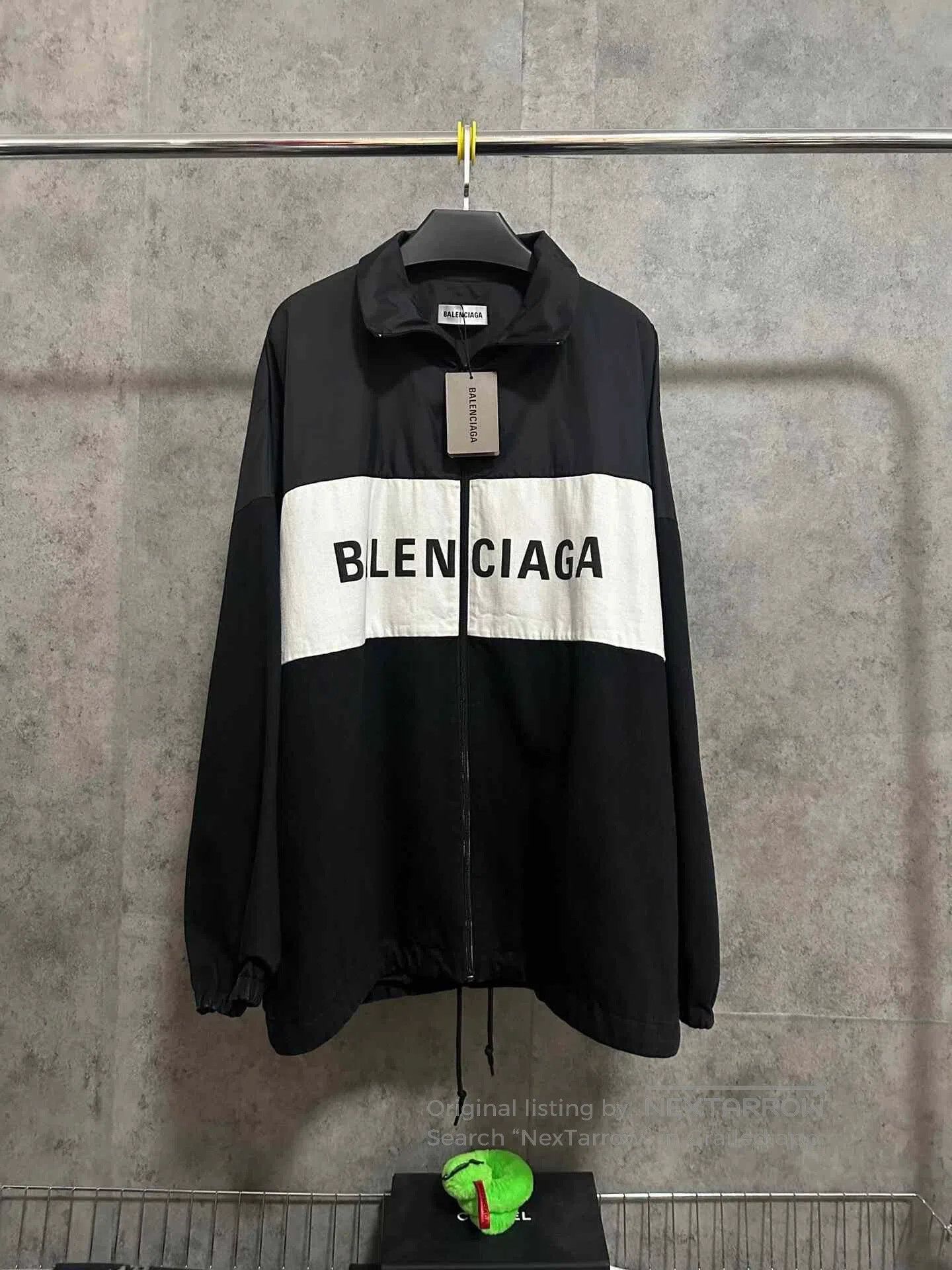 Balenciaga Balenciaga Nylon Denim Logo Black Jacket. Size US M / EU 48-50 / 2 - 1 Thumbnail