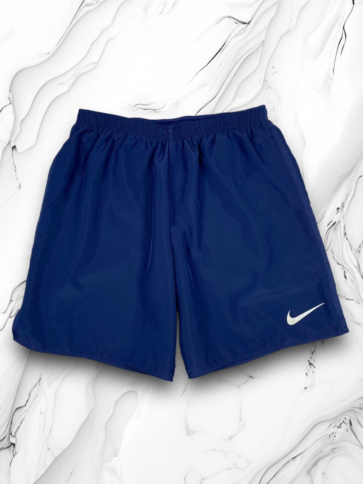 Nike Nike Dri Fit Shirts Size US 31 - 1 Thumbnail