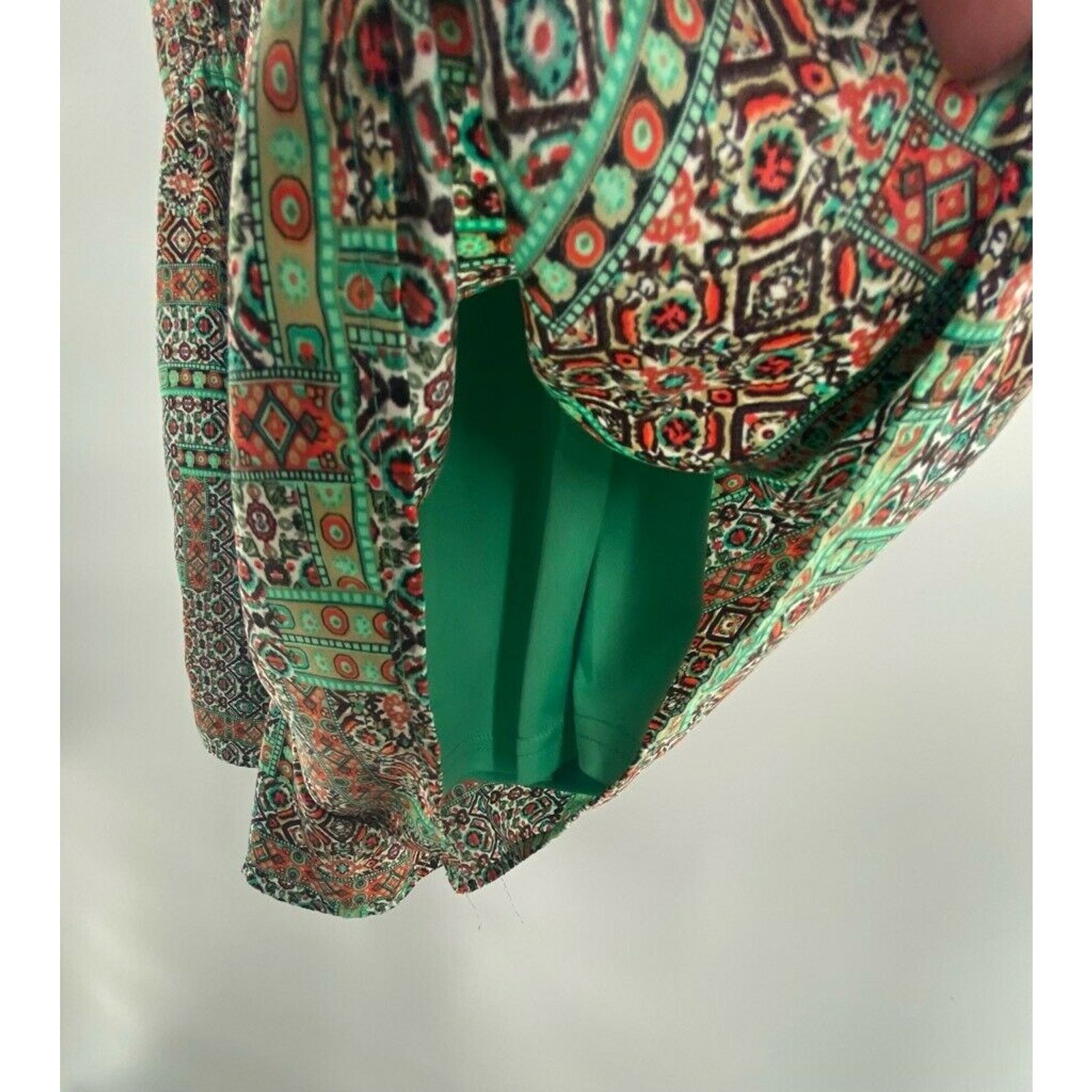 Other Whisper Womens Faux wrap Romper Green Floral V Neck S Size 29" - 3 Thumbnail