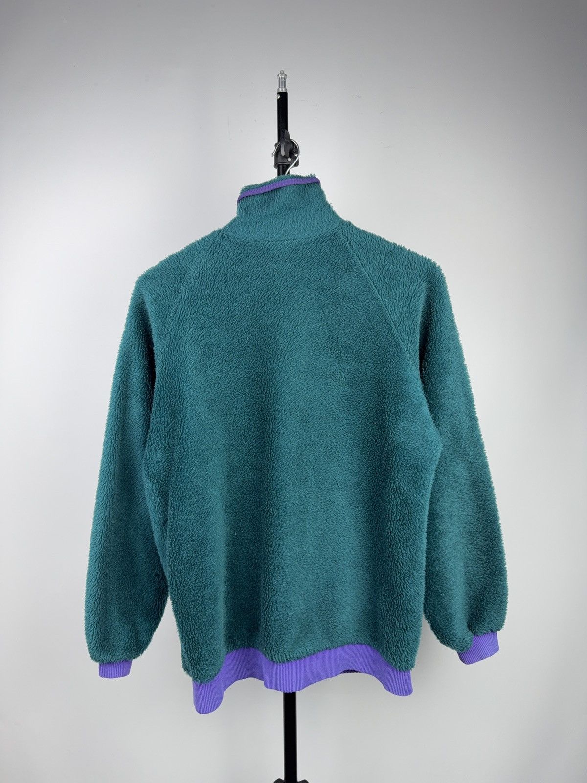 Helly Hansen Vintage Helly Hansen High Pile Fleece Jacket Green Purple Size US M / EU 48-50 / 2 - 11 Thumbnail