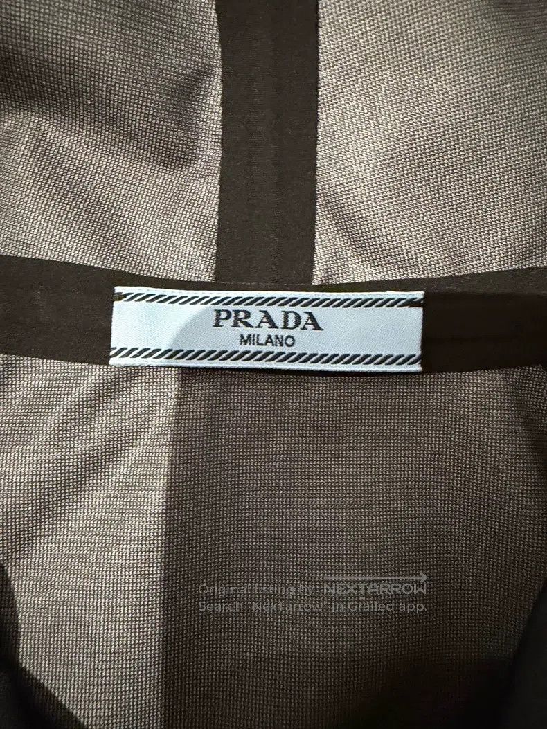 Prada Prada Glue-pressed windbreaker jacket Size XS / US 0-2 / IT 36-38 - 3 Thumbnail