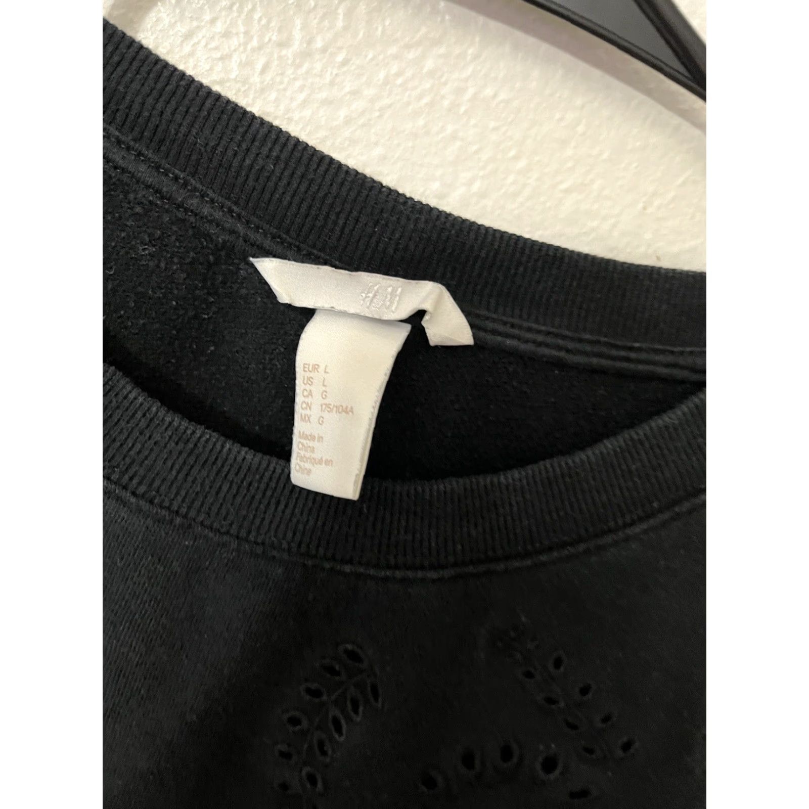 H&M H&M Womens Sweater Adult Large Black Cotton Heathered Crew Neck Long Sleeve Pullover Size L / US 10 / IT 46 - 2 Thumbnail
