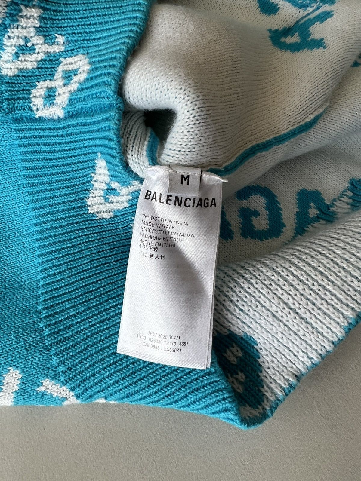 Balenciaga Balenciaga Monogram Cardigan Size US M / EU 48-50 / 2 - 8 Thumbnail