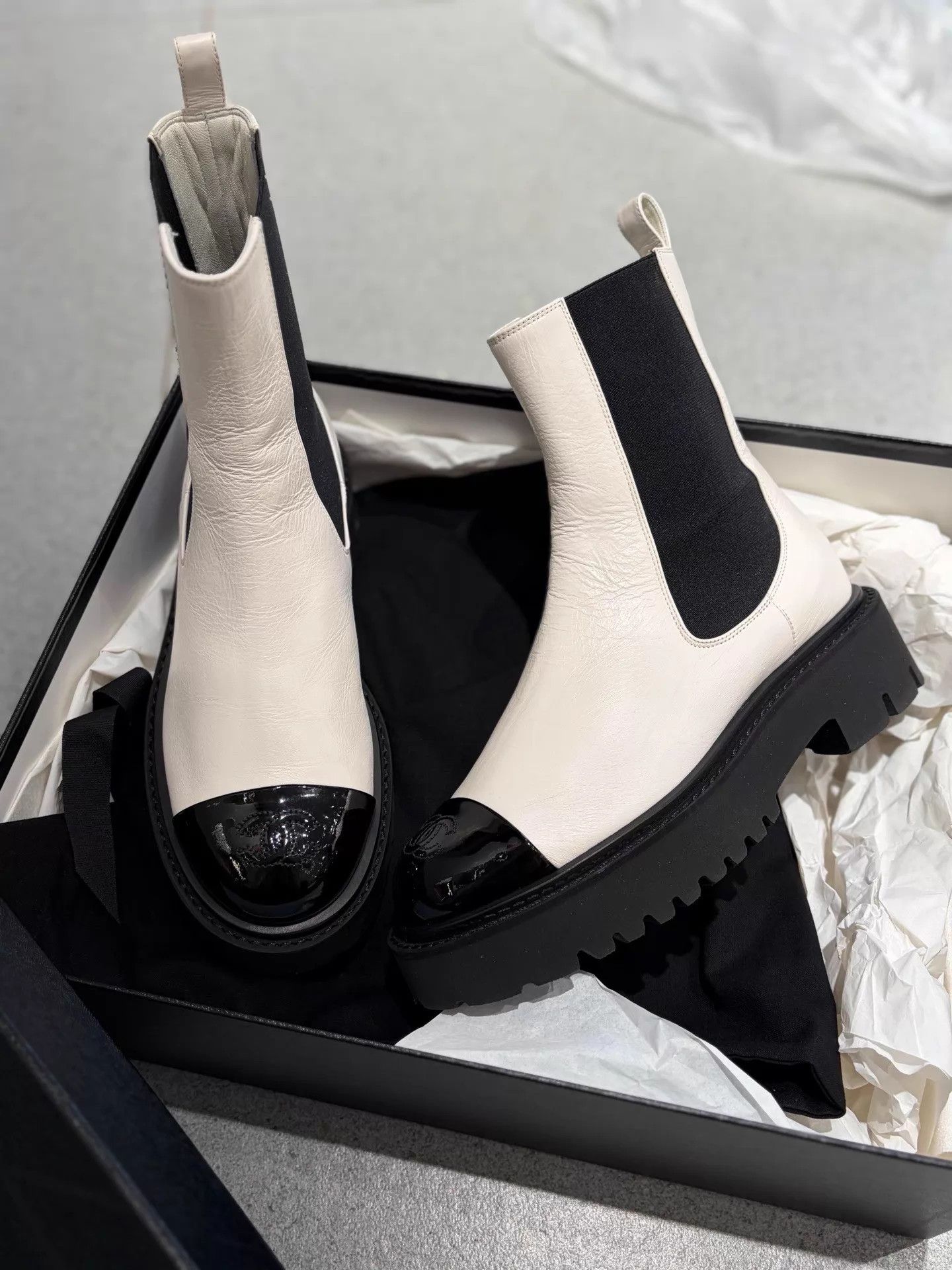 Chanel Chanel Panda Colorblock Platform Ankle Boots FR 36.5 Size US 6 / IT 36 - 1 Thumbnail