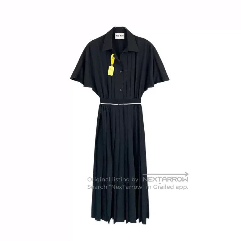 Miu Miu 36 black letter logo short sleeve dress