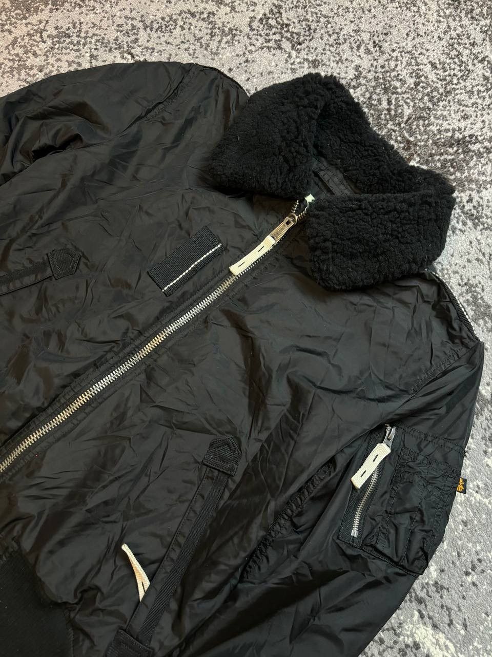 Alpha Industries × Vintage Vintage Y2K Alpha Industries Fur Collar Flight B-15 Jacket Size US L / EU 52-54 / 3 - 3 Thumbnail