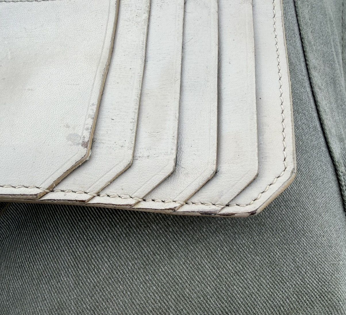 Saint Laurent Paris Saint Laurent Zipper Card Holder Size ONE SIZE - 9 Thumbnail