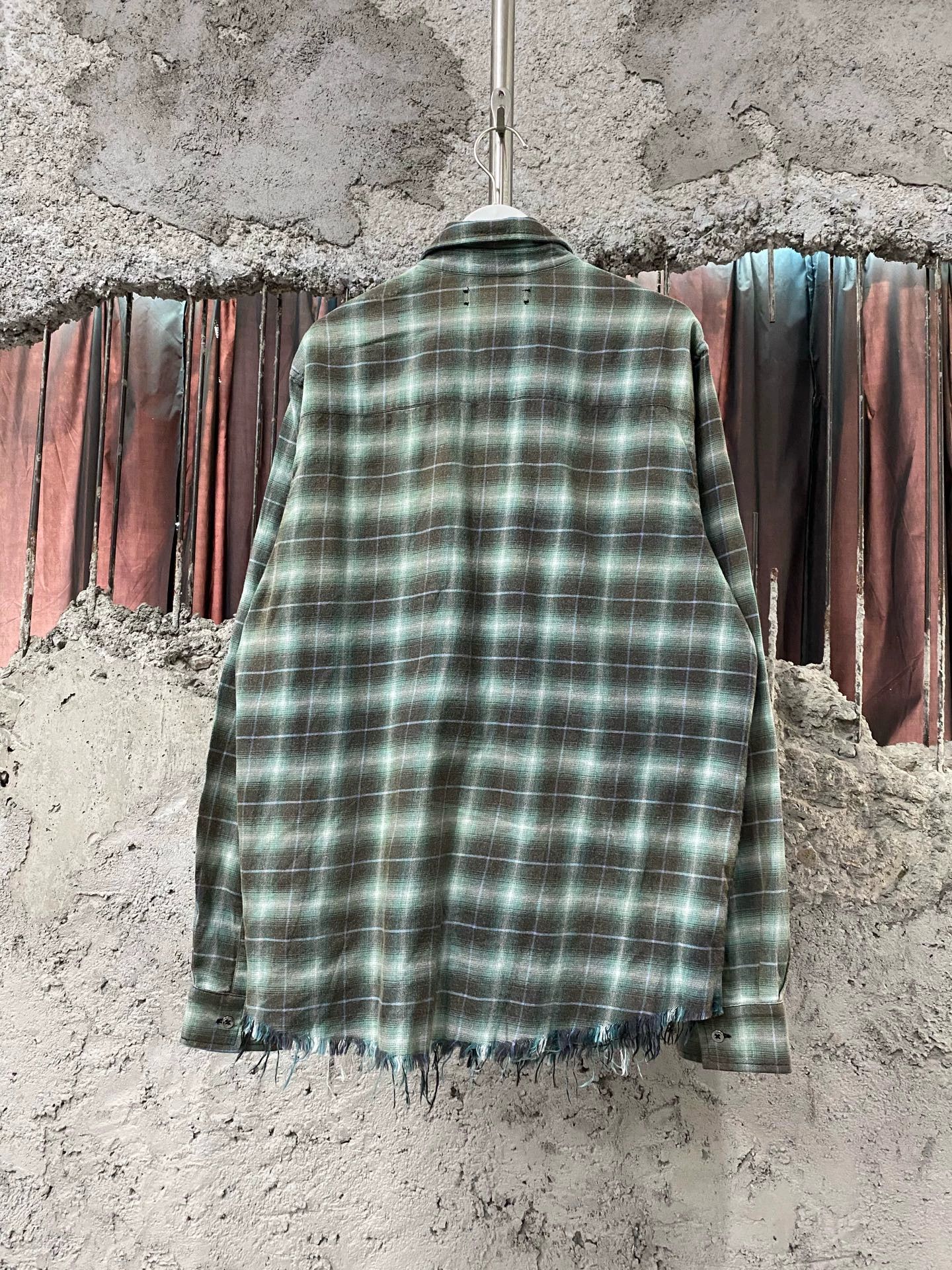 Amiri Amiri Men's Destroyed Shirt 38 New Size US S / EU 44-46 / 1 - 2 Thumbnail