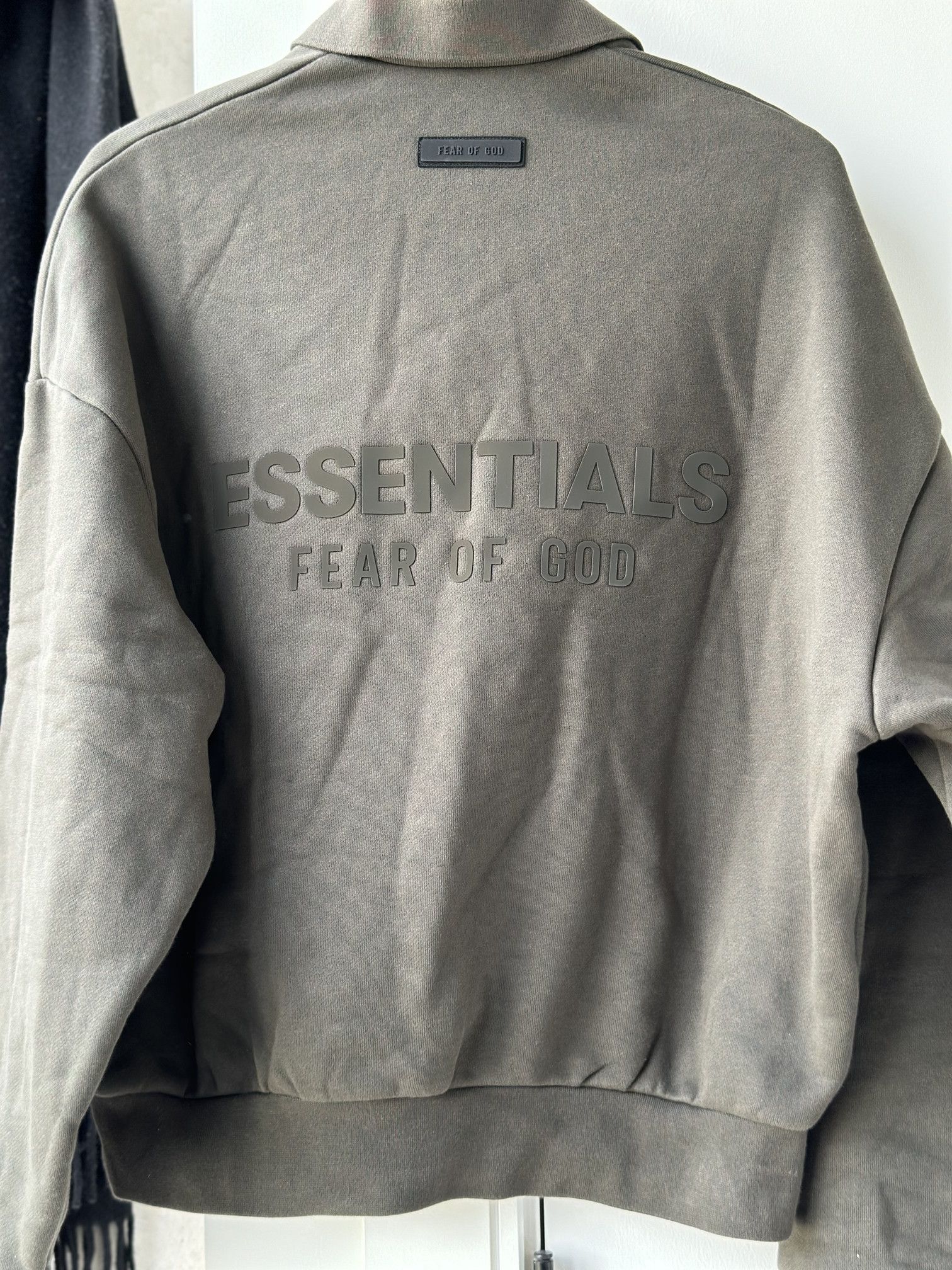 Essentials × Fear of God Fear of God ESSENTIALS Collar Sweatshirt Size US XS / EU 42 / 0 - 1 Thumbnail