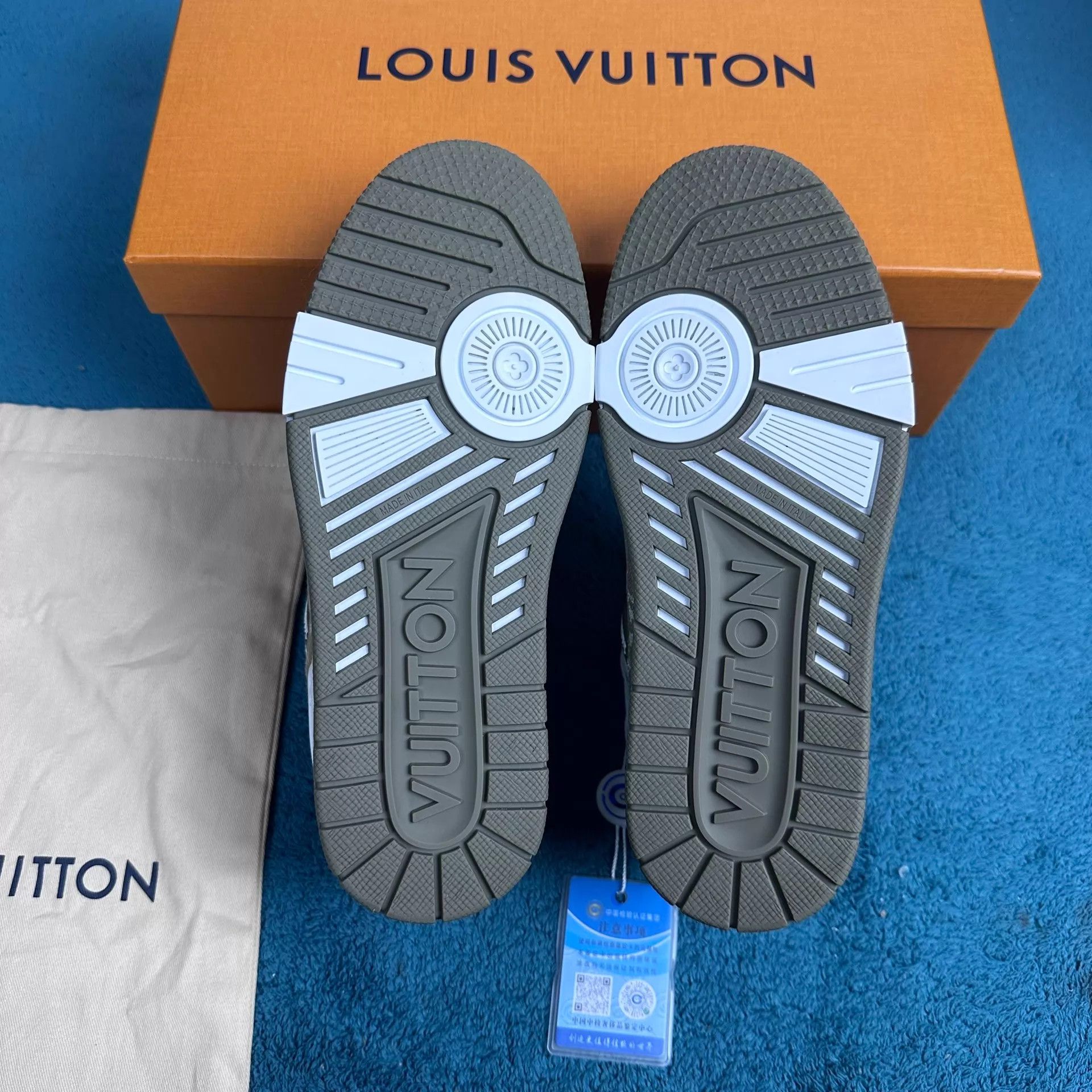 Louis Vuitton LV Trainer Denim & Leather Logo Print Low Green 36.5 Size US 6 / IT 36 - 5 Thumbnail