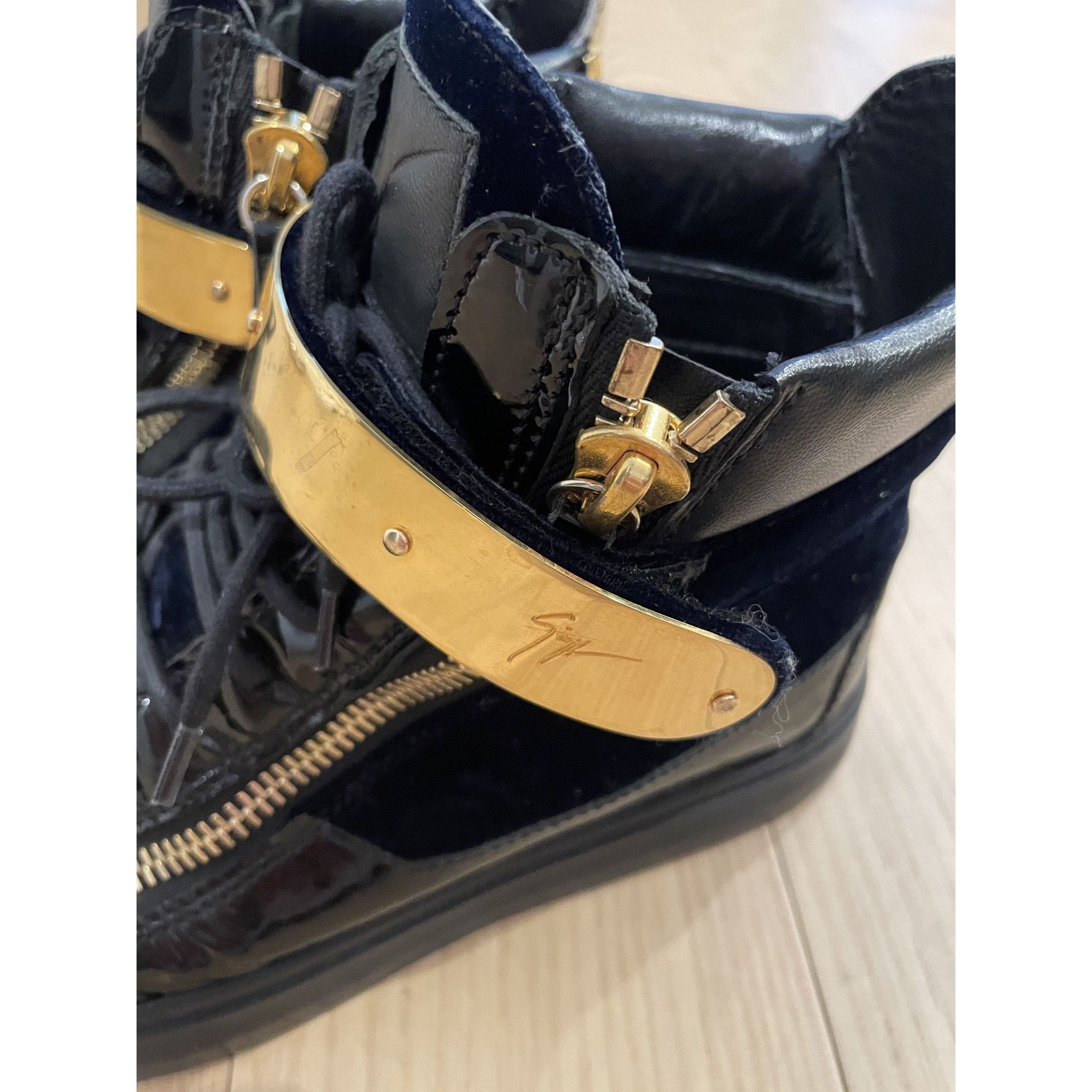 Giuseppe Zanotti Giuseppe Zanotti Black & Gold High-Top Sneakers With Velvet Size US 7 / EU 40 - 8 Thumbnail