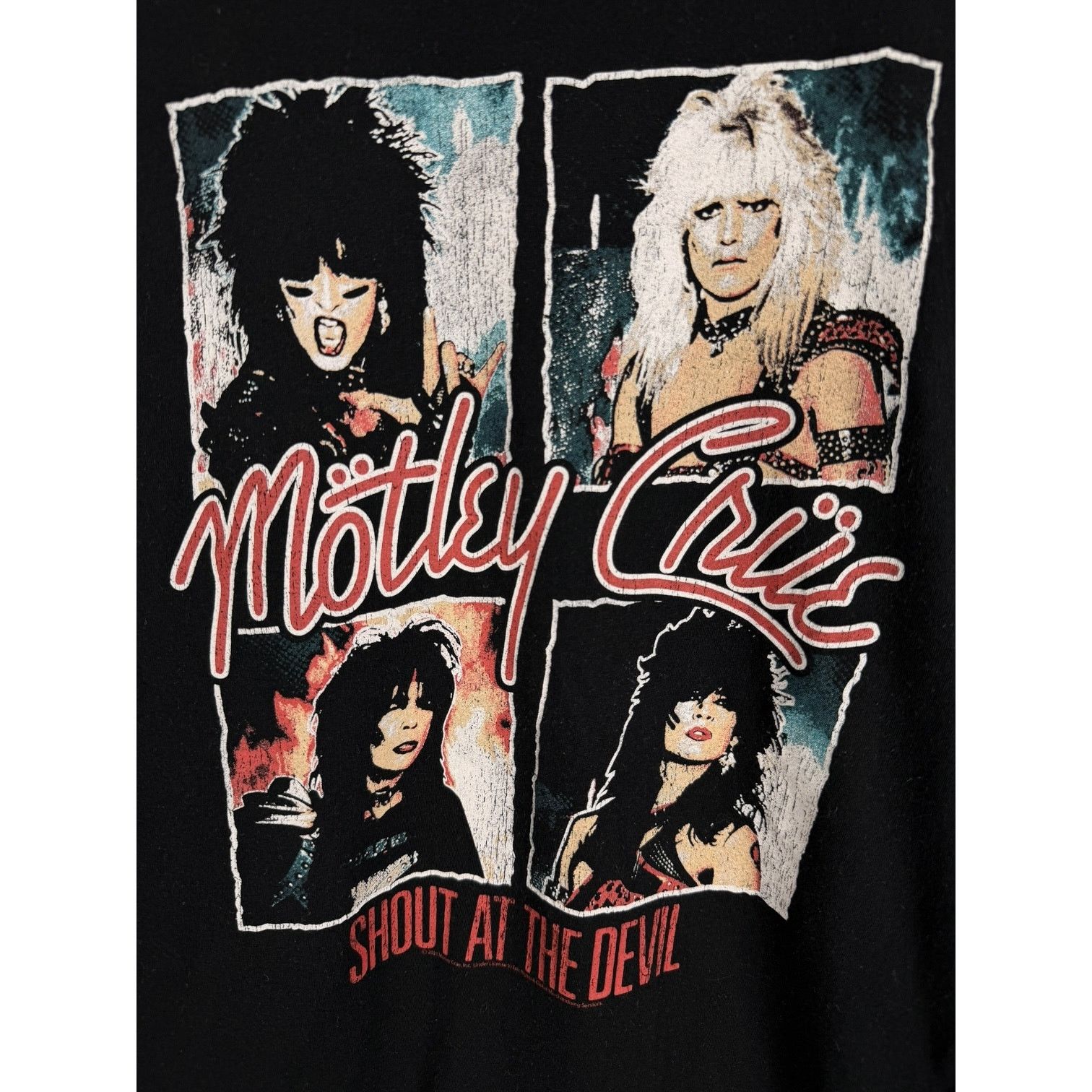 Gildan Men's American Classics Motley Crue Devil Black T-Shirt - S Size US S / EU 44-46 / 1 - 3 Thumbnail