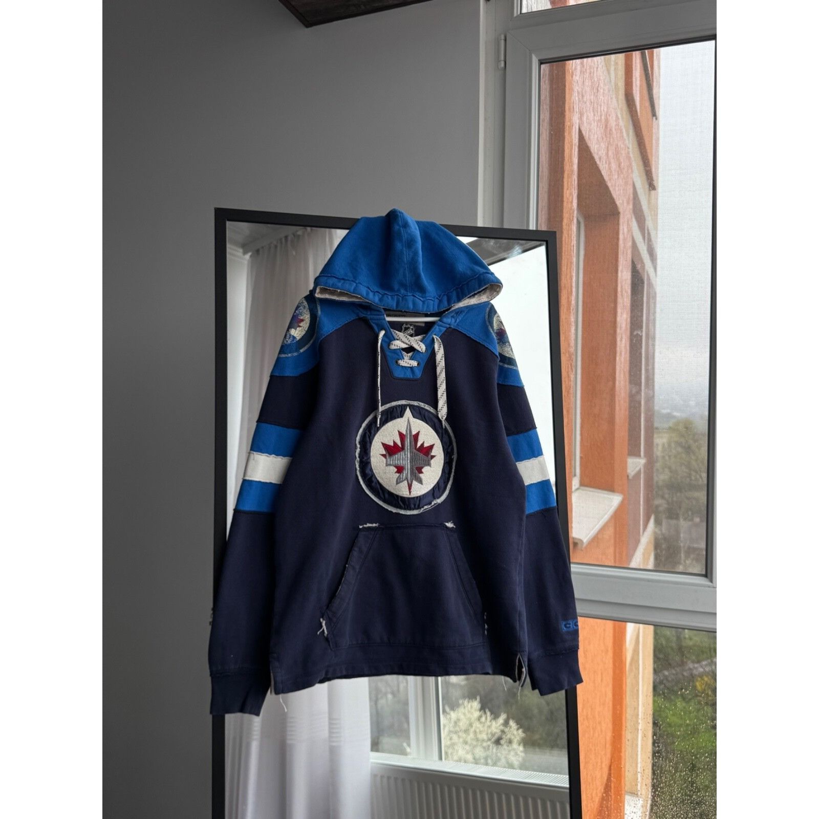 Ccm VTG CCM NHL Winnipeg Jets Hockey Hoodie Size US M / EU 48-50 / 2 - 1 Thumbnail