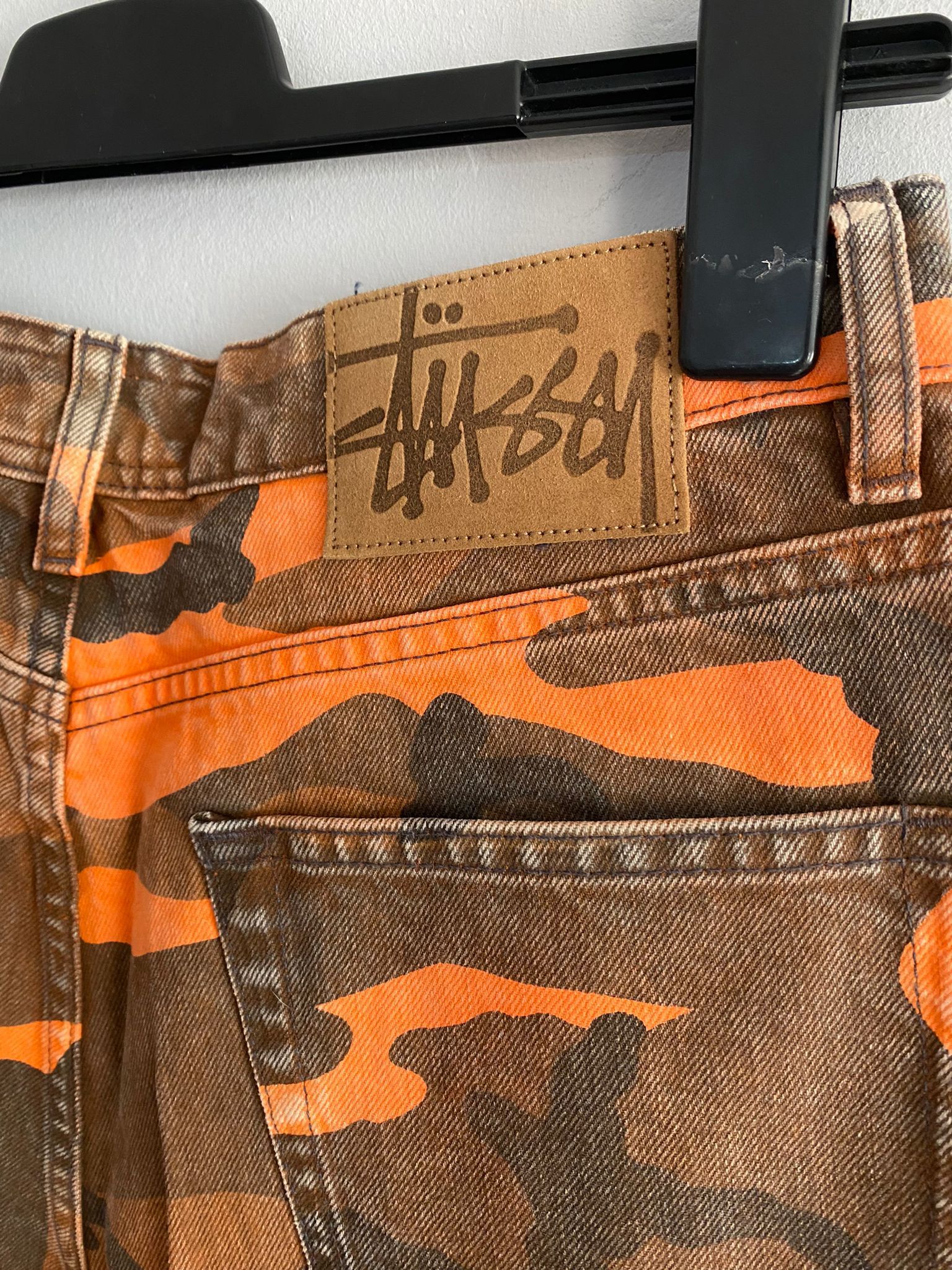 Stussy Spray Dye Big Ol' Jeans 'Orange Camo' Size US 28 / EU 44 - 10 Thumbnail