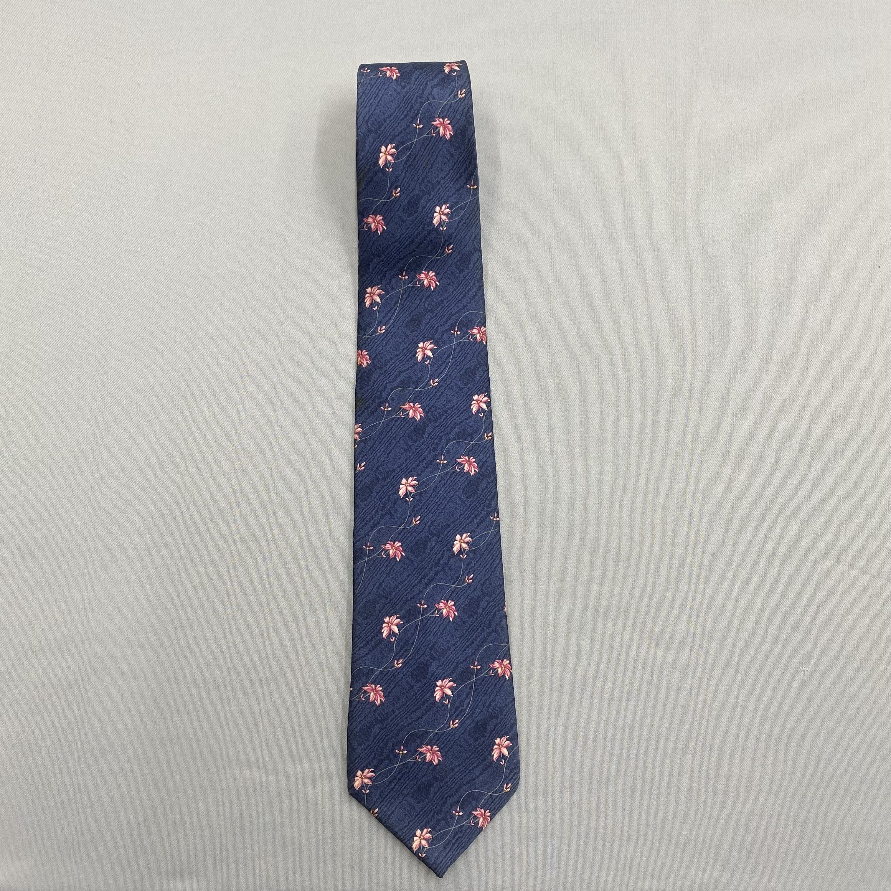 Japanese Brand Vintage Nina Ricci SILK Necktie Cravate Pure Silk Neck Tie Size ONE SIZE - 4 Thumbnail