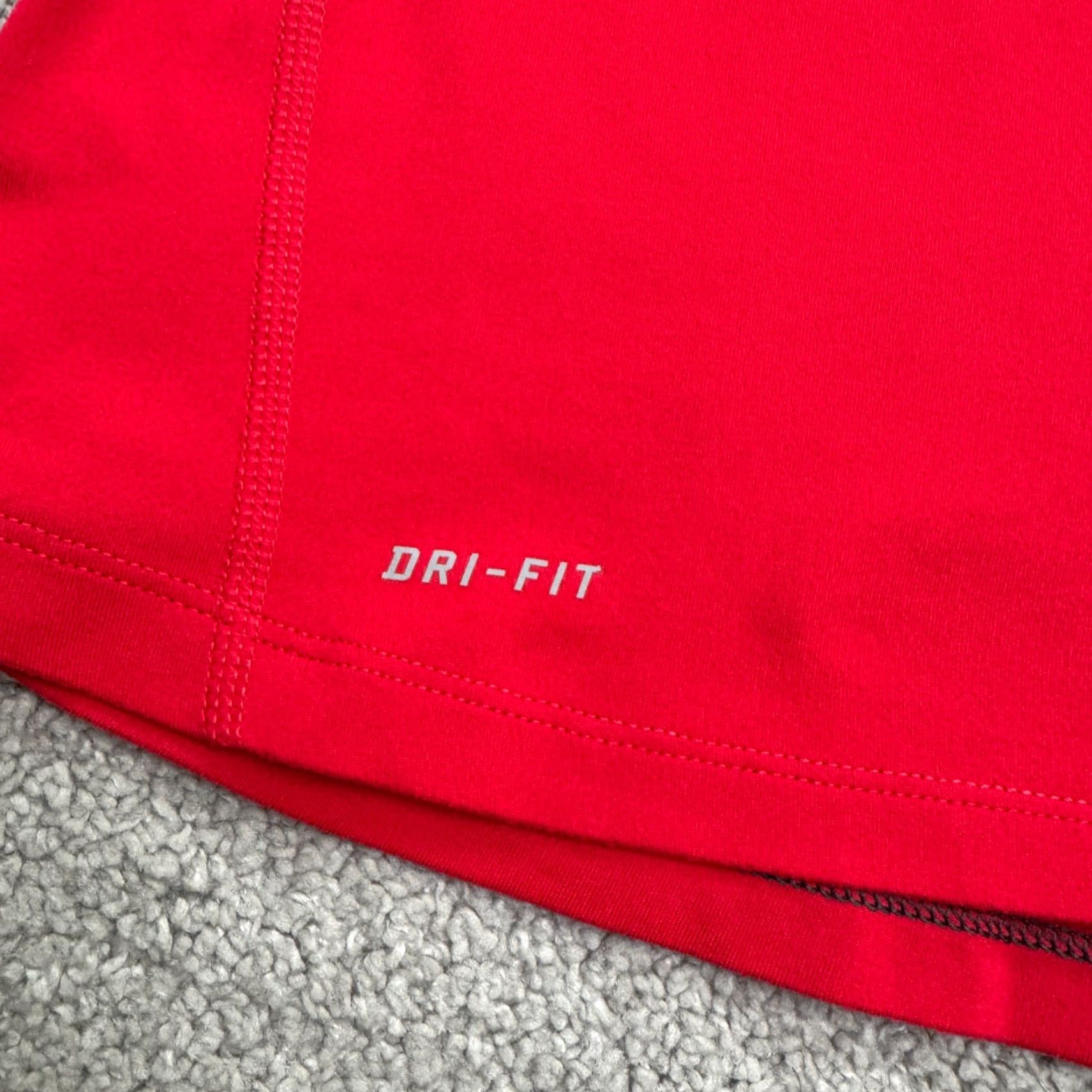Nike Nike Element Dri-Fit Jacket Womens Large Red 2014 Half Marathon Finisher Active Size L / US 10 / IT 46 - 3 Thumbnail