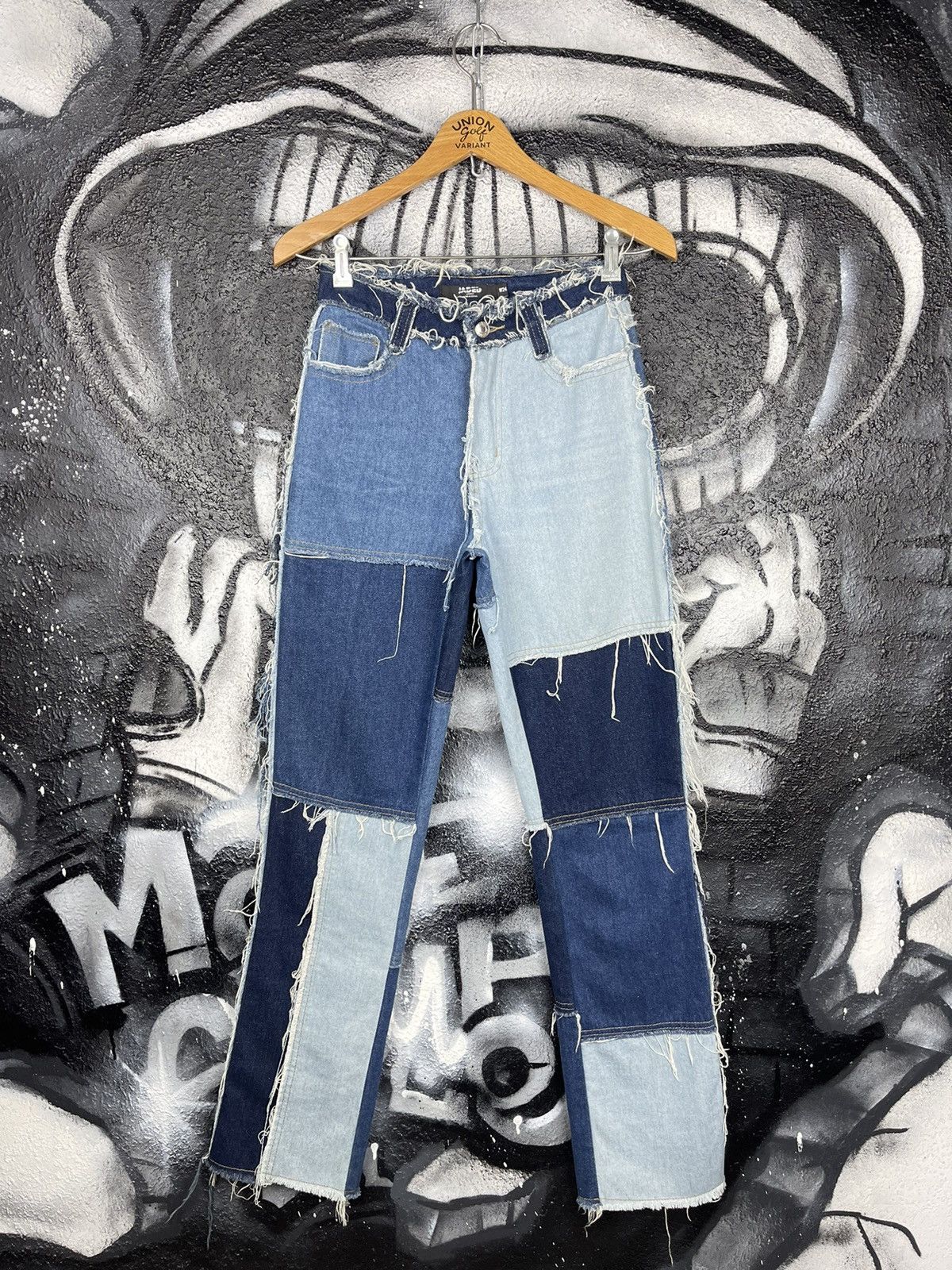 Jaded London Jaded London Distressed Patchwork Denim Boyfriend Fit Jeans Size 24" / US 00 / IT 34 - 2 Thumbnail