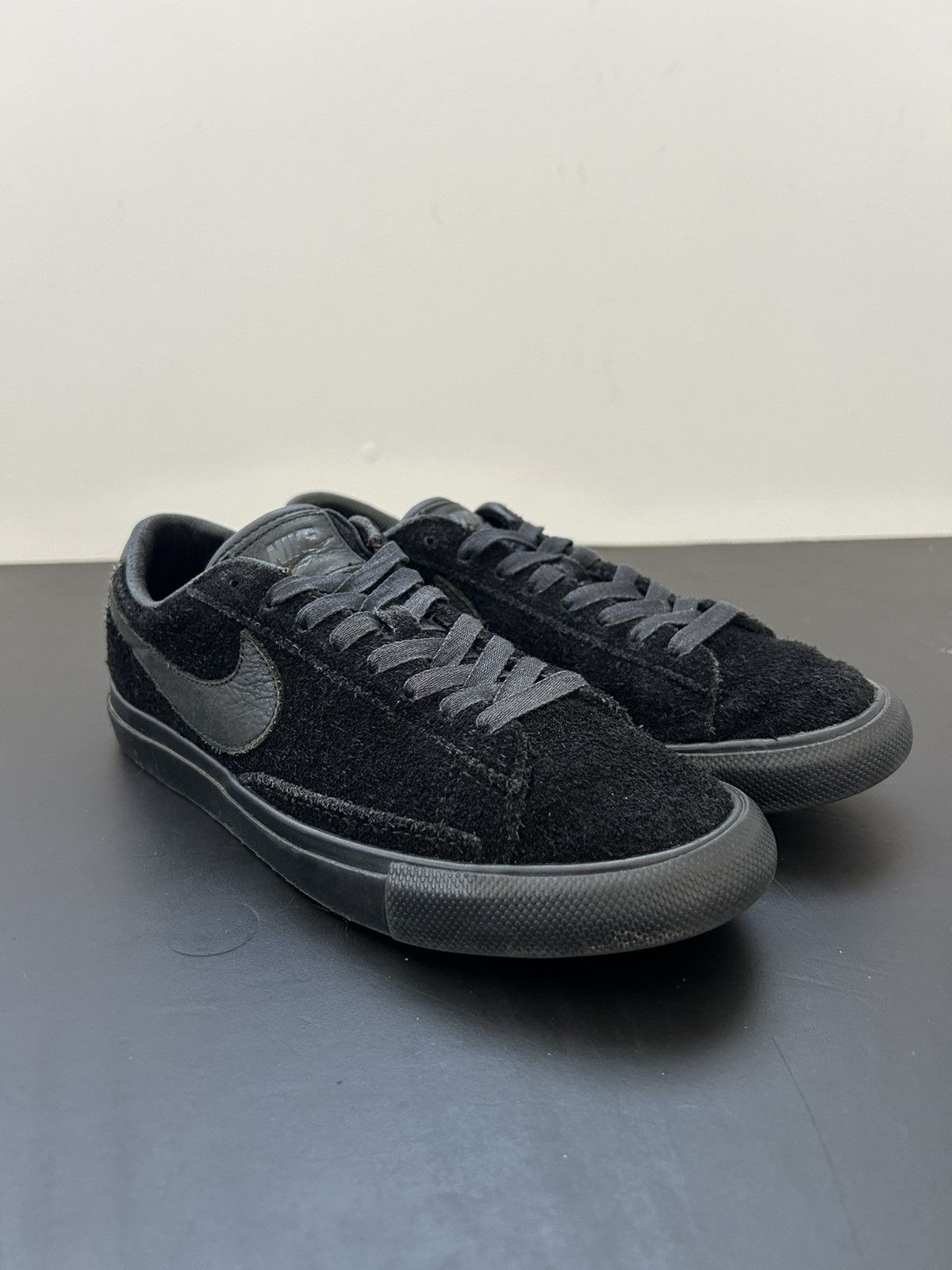 Comme des Garcons × Nike W Comme Des Garcon X Nike Blazer Suede Black Size US 7.5 / IT 37.5 - 3 Thumbnail