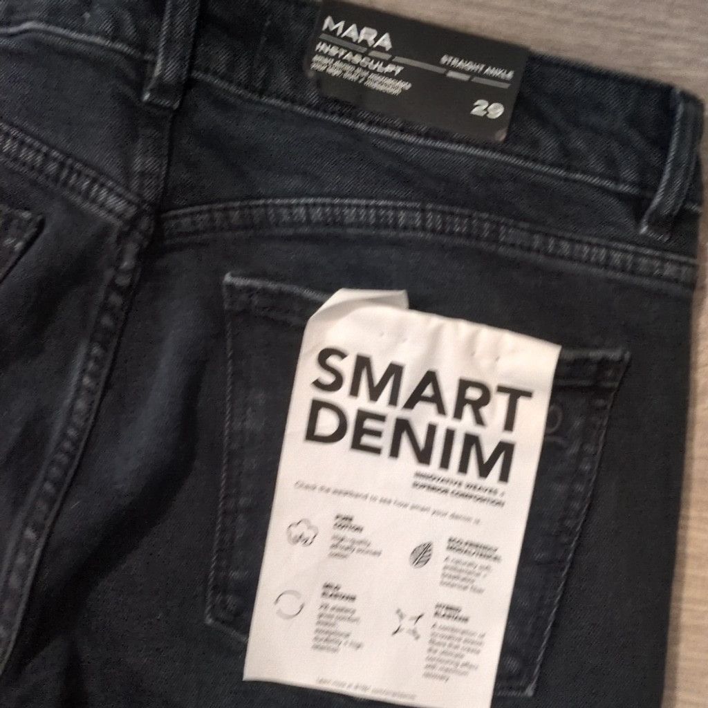 DL1961 DL1961 Mara Straight Ankle Studded Ocean Black Jeans Size 28 Size 28" / US 6 / IT 42 - 8 Thumbnail