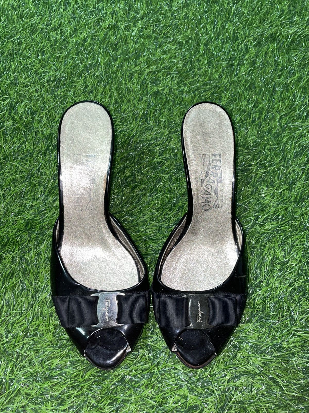 Salvatore Ferragamo Salvatore Ferragamo Black Patent Calf Leather heels Size 7 Size US 7 / IT 37 - 3 Thumbnail