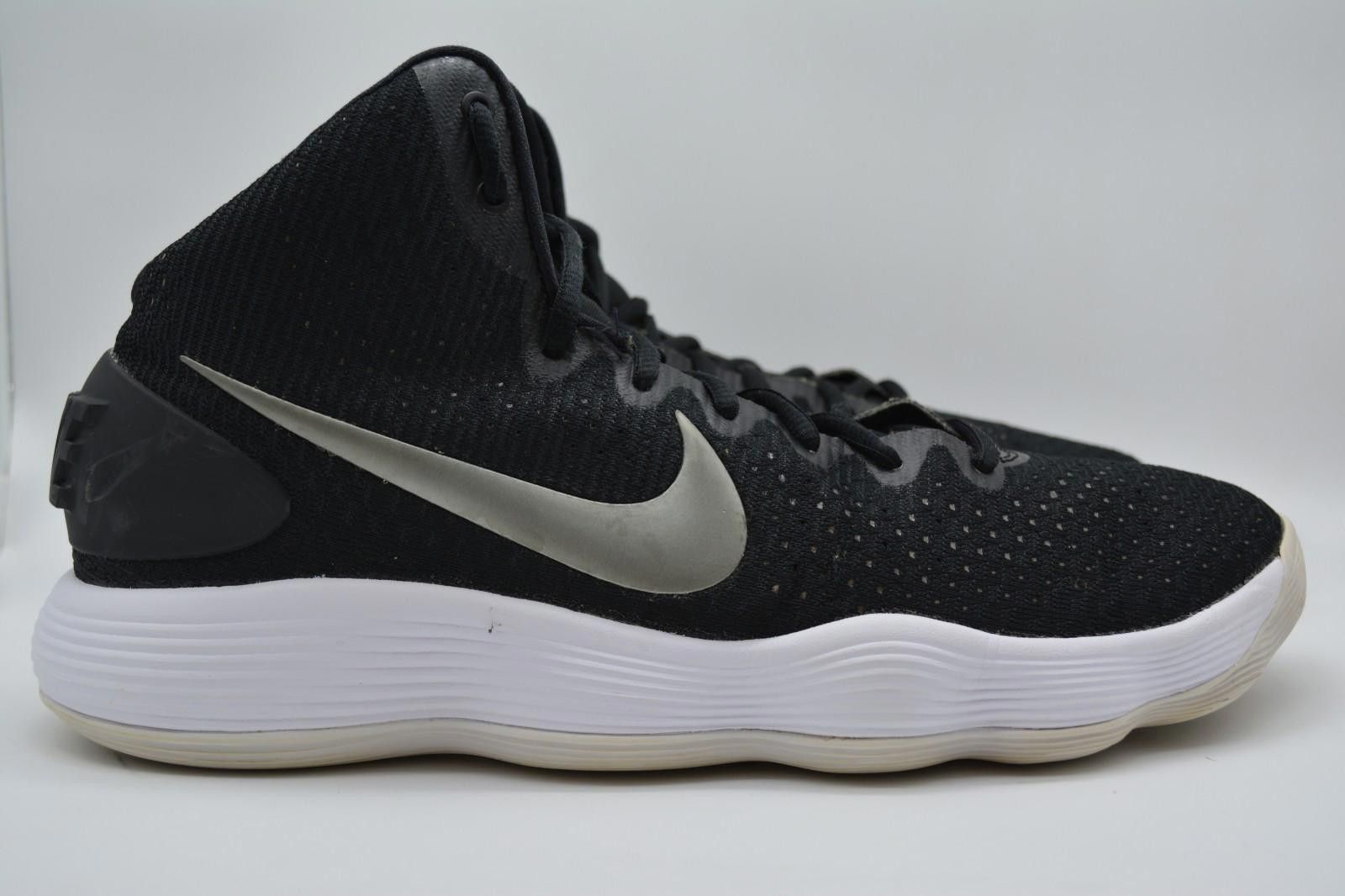 Nike Nike Hyperdunk Black Basketball 897813-001 Size 13 Size US 12 / IT 42 - 1 Thumbnail