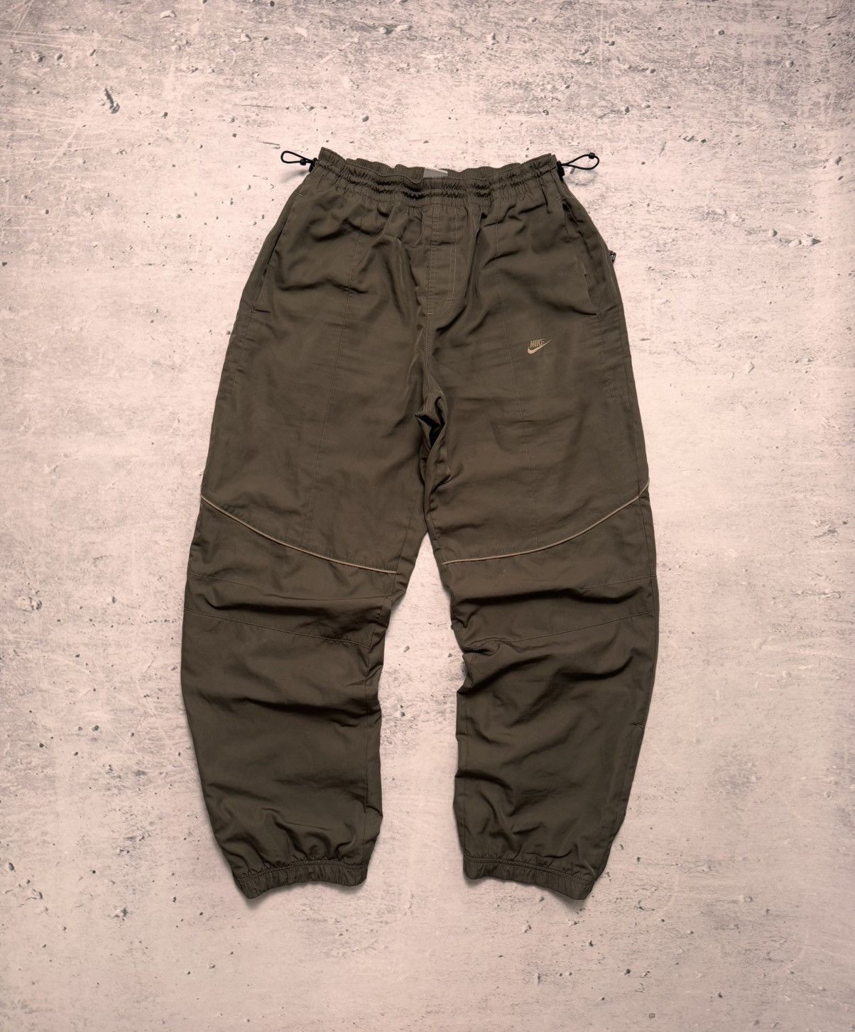 Nike × Vintage NIKE AIR VINTAGE BASIC LOGO OVERSIZE BAGGY PANTS Size US 34 / EU 50 - 1 Thumbnail