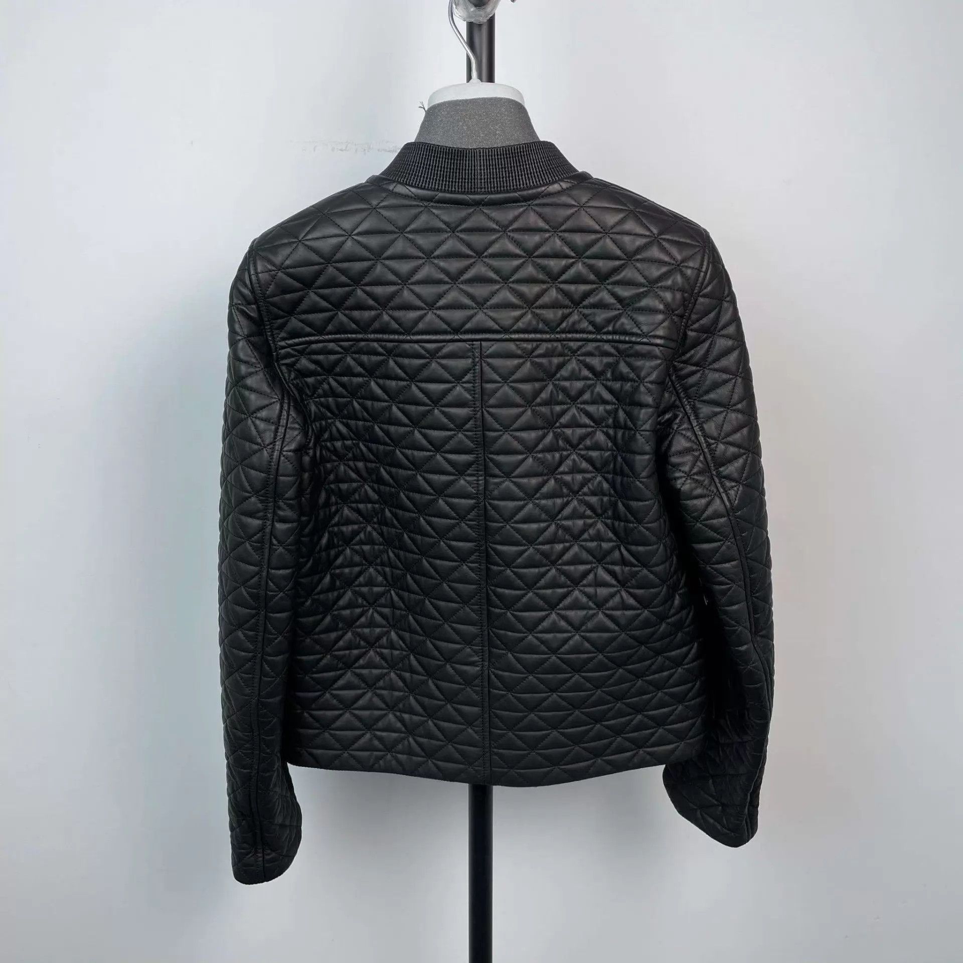 Hermes Hermès 98 Leather Diamond Quilted Black Jacket 38 Size S / US 4 / IT 40 - 2 Thumbnail
