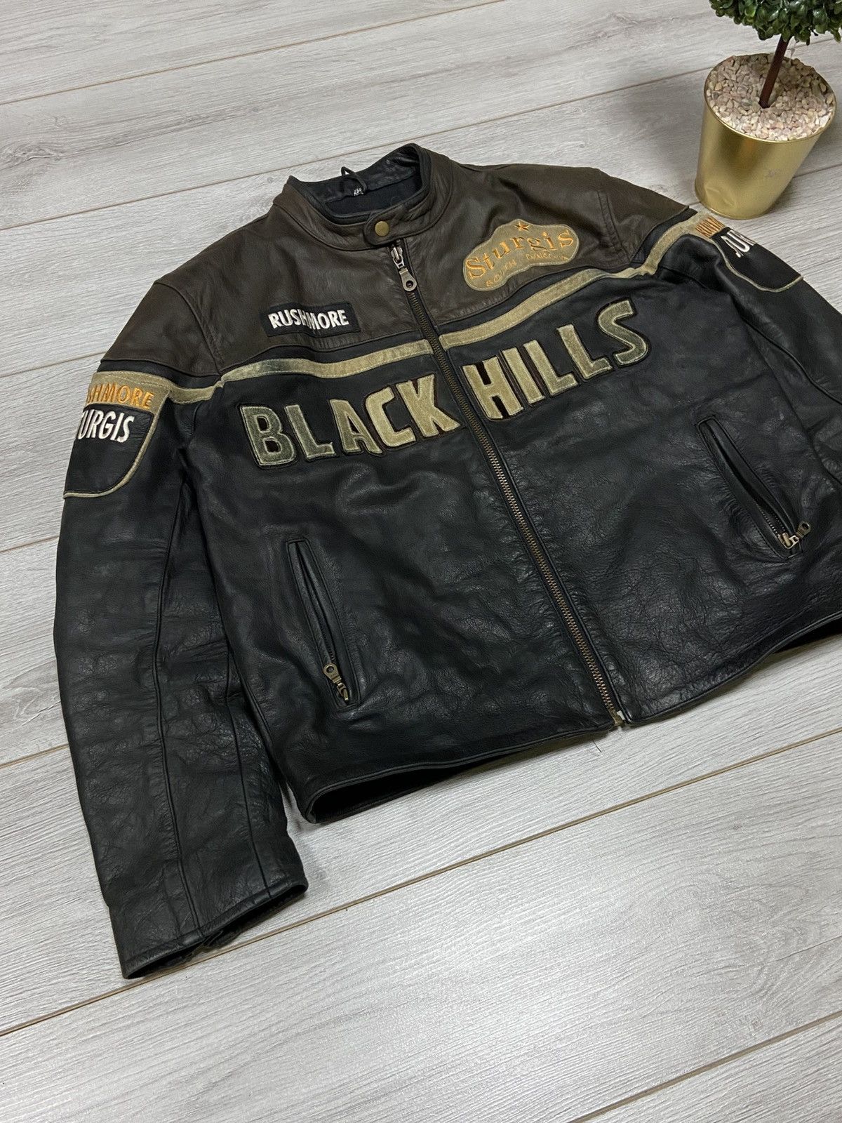 Leather Black Hills Top Gear vintage thick leather jacket Size US XL / EU 56 / 4 - 2 Thumbnail
