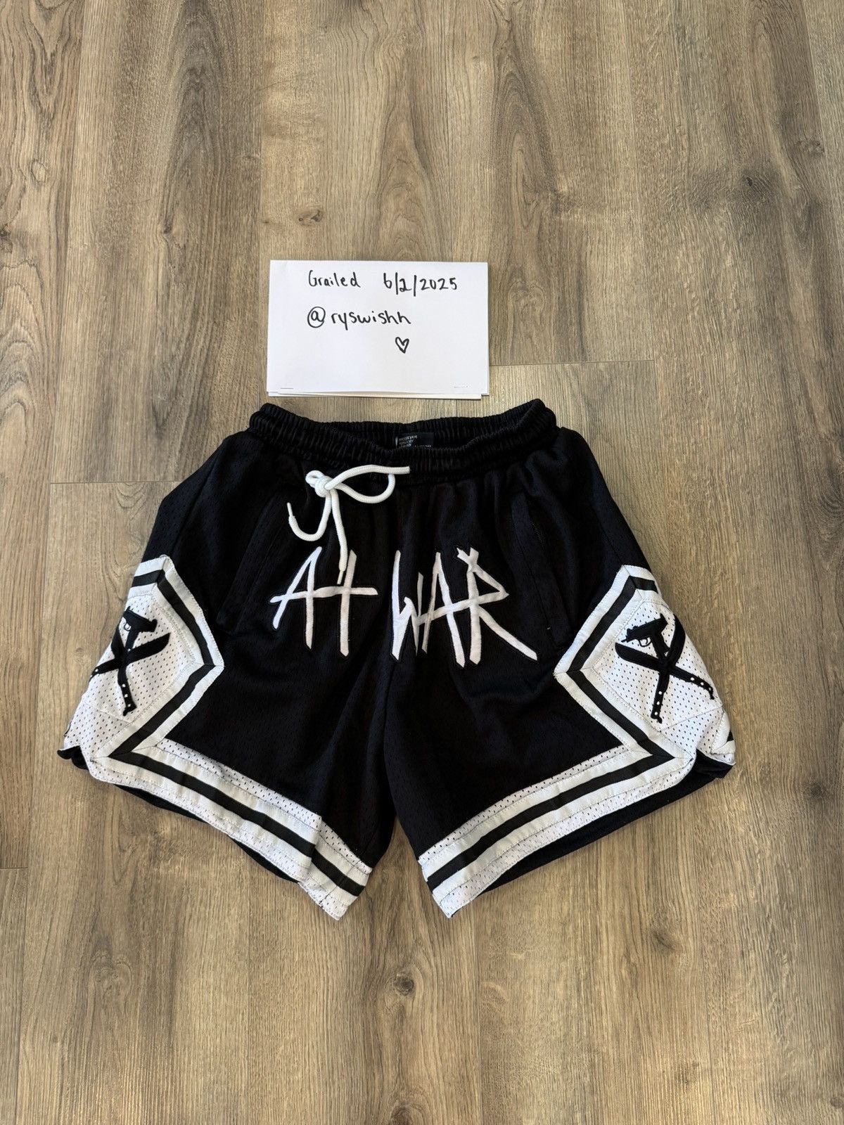 Other At War Streetwear Eric Emanuel Lookalike Mesh Shorts Size US 30 / EU 46 - 1 Thumbnail