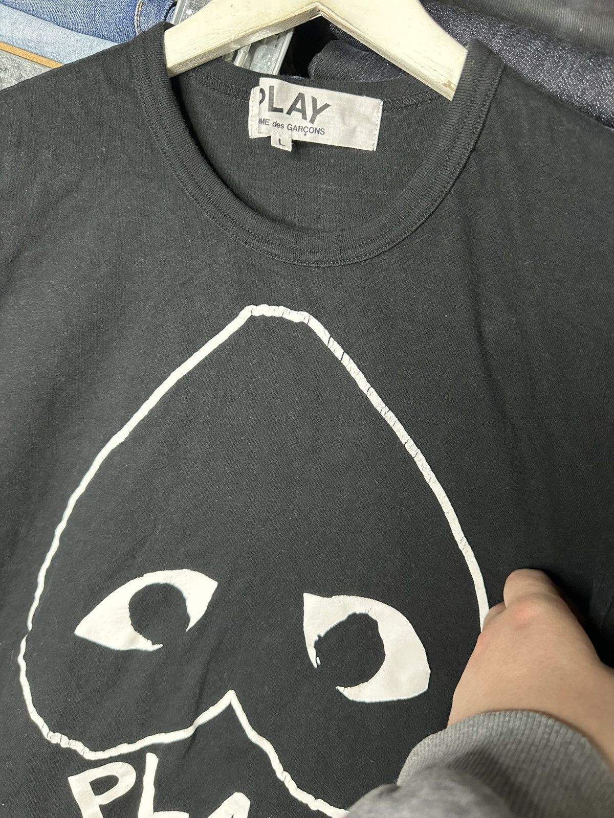 Comme des Garcons PLAY Comme des Garcons PLAY Heart Logo Japan T-Shirt Mens Size L Size US L / EU 52-54 / 3 - 11 Thumbnail
