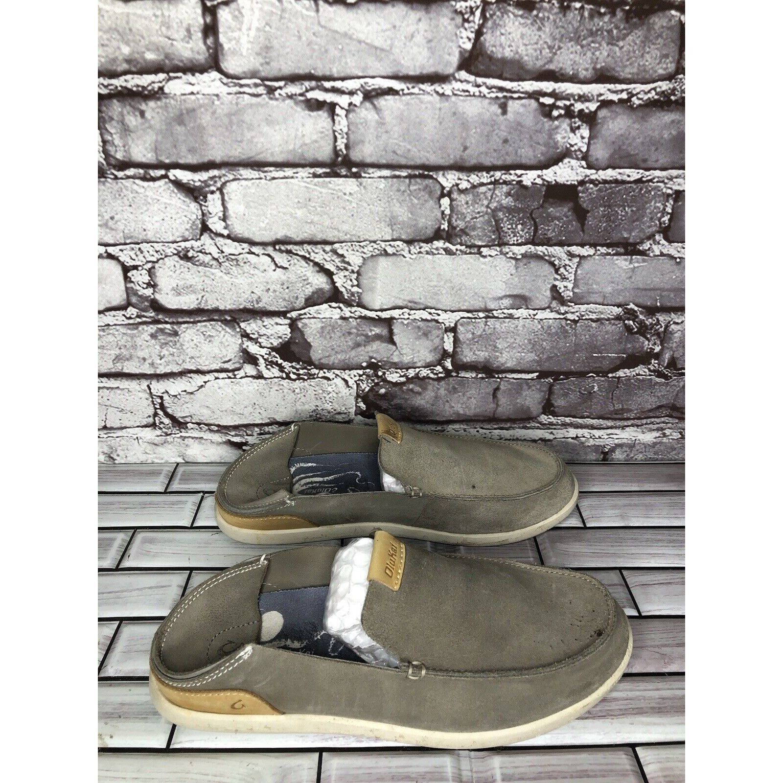 Olukai Olukai Mens Nalukai Kala Slip On Loafer Gray Suede Convertib Size US 8 / EU 41 - 10 Thumbnail