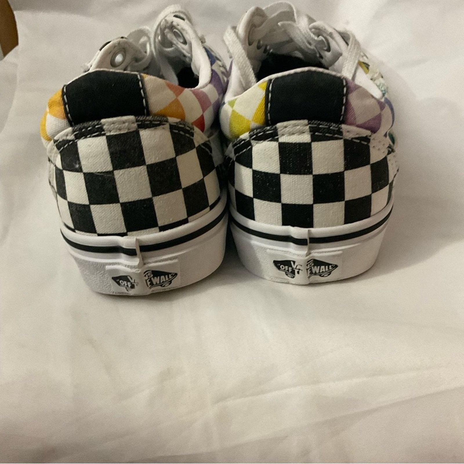Vans Vans Ward Rainbow Checkerboard Low Top Lace Up Sneaker 6.5 Size US 6.5 / IT 36.5 - 3 Thumbnail