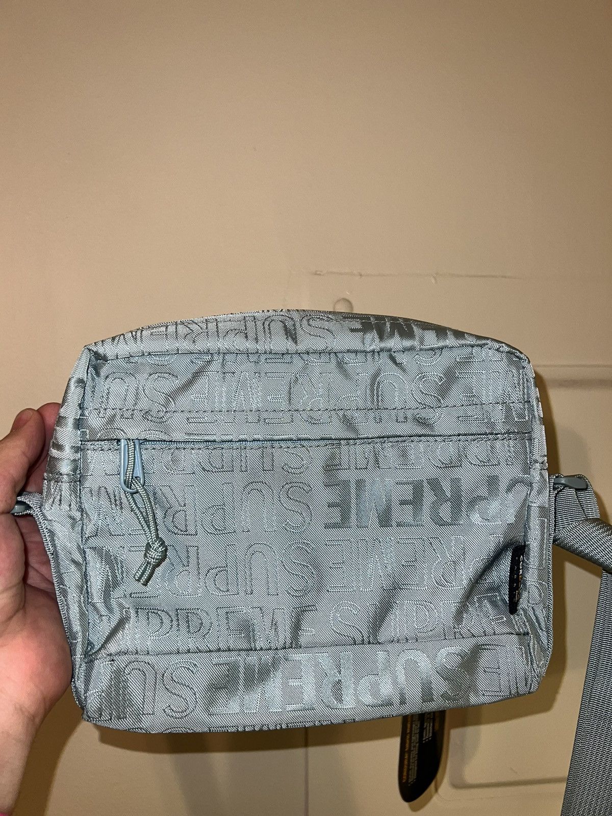 Supreme Ice Shoulder good Bag