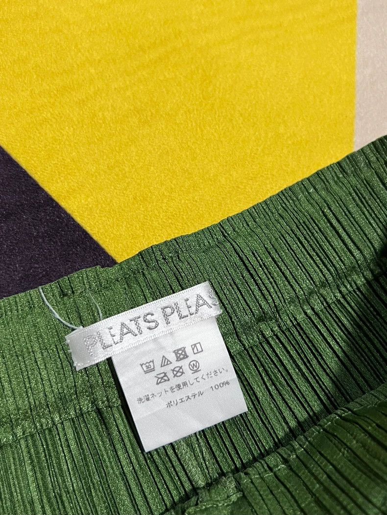 Issey Miyake issey miyake Green trousers Size US 30 / EU 46 - 2 Thumbnail