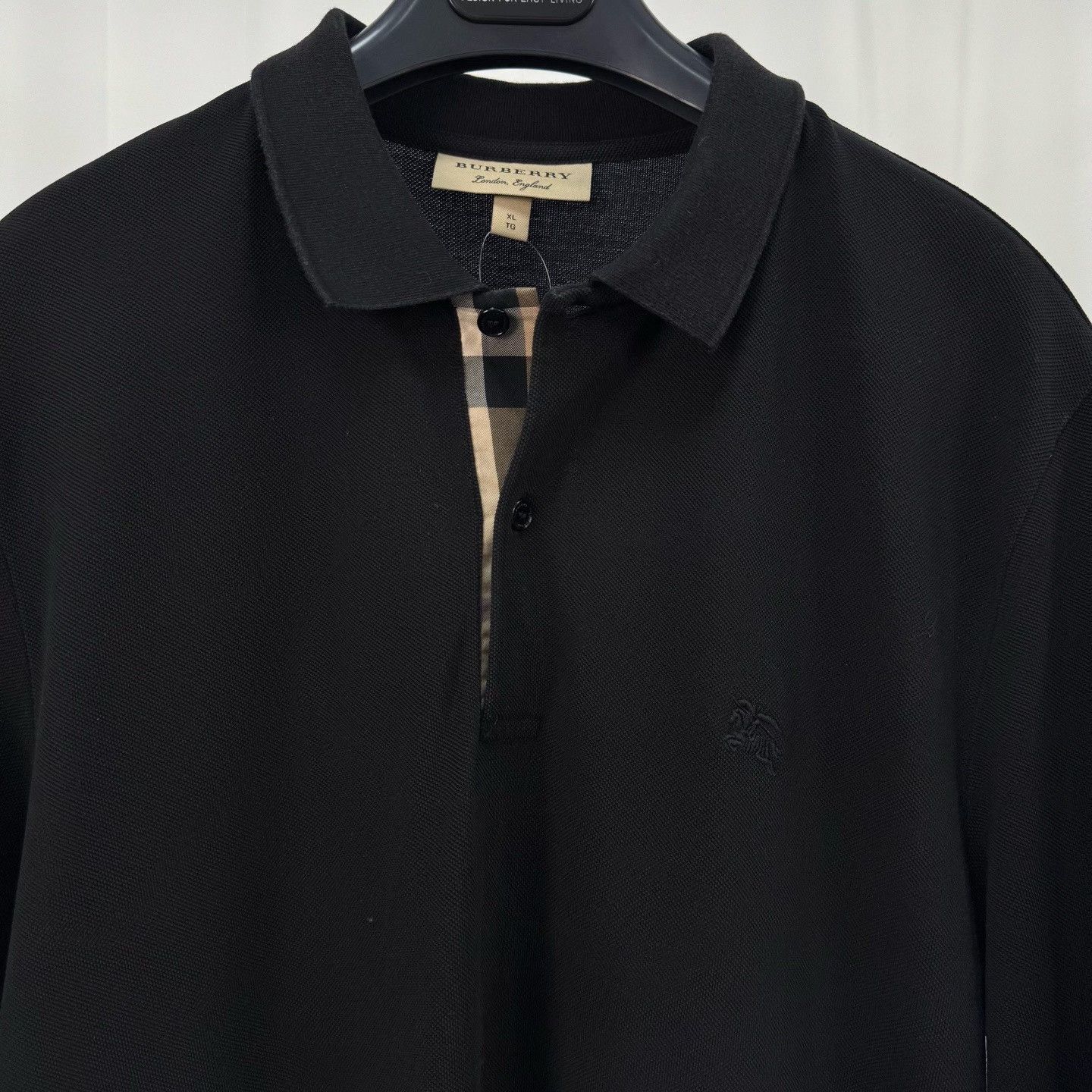 Burberry Burberry Embroidered Horseferry Check Polo Long Sleeve Size US XL / EU 56 / 4 - 4 Thumbnail