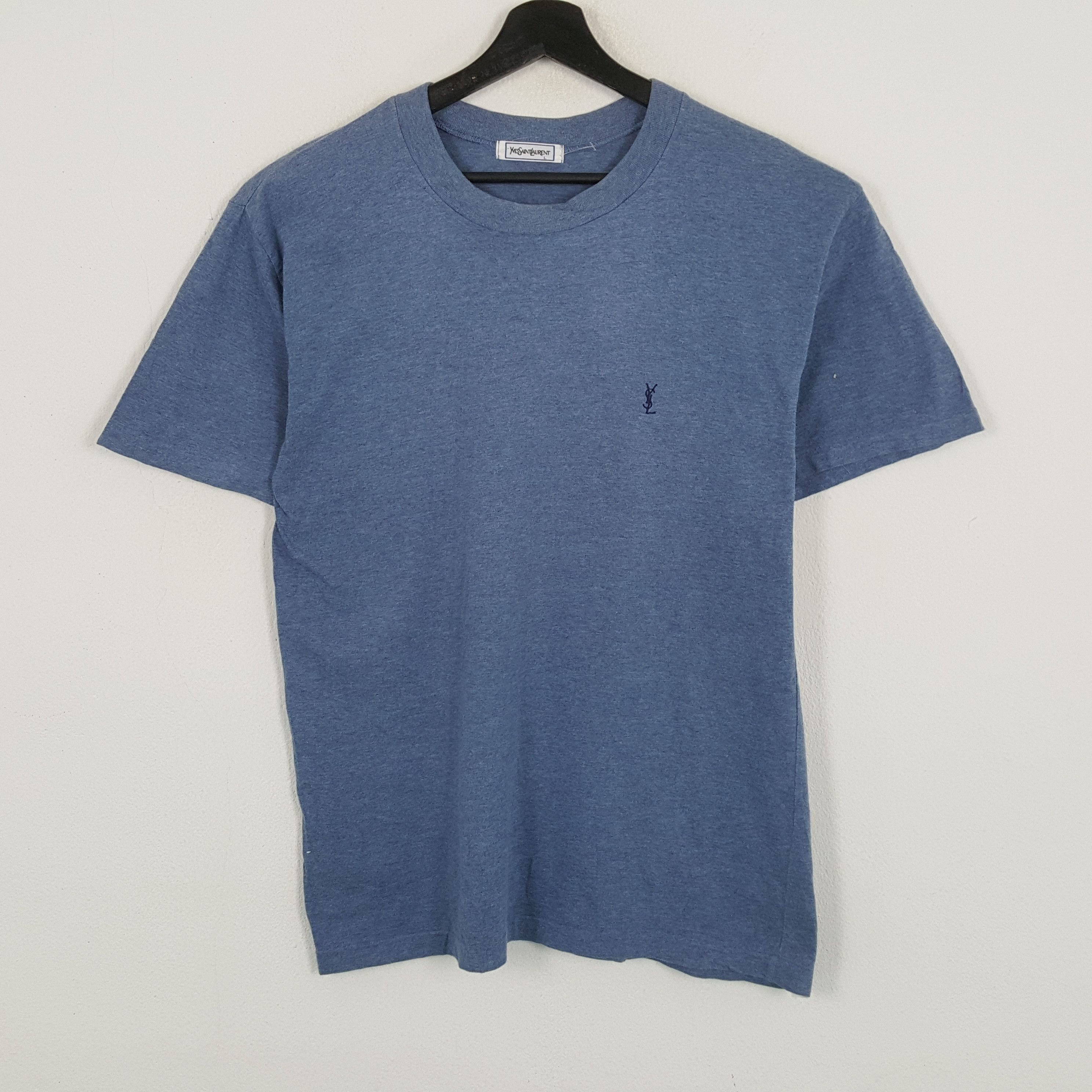 Vintage × Yves Saint Laurent YVES SAINT LAURENT Small Logo Design Vintage Tshirt Size US M / EU 48-50 / 2 - 1 Thumbnail