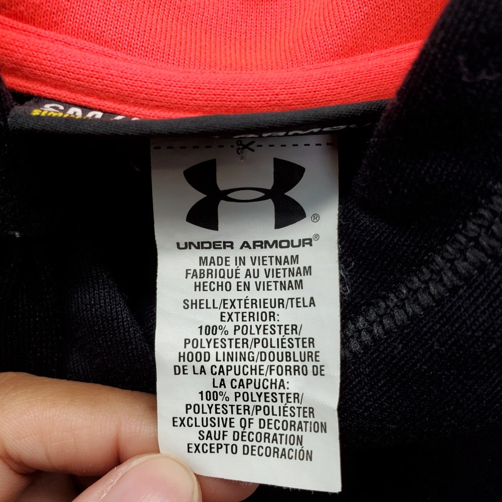 Under Armour Under Armour Hoodie Womens Size S Black Pullover Kangaroo Pocket Semi Fitted Stretch Pullover Hoodie Size S / US 4 / IT 40 - 6 Thumbnail