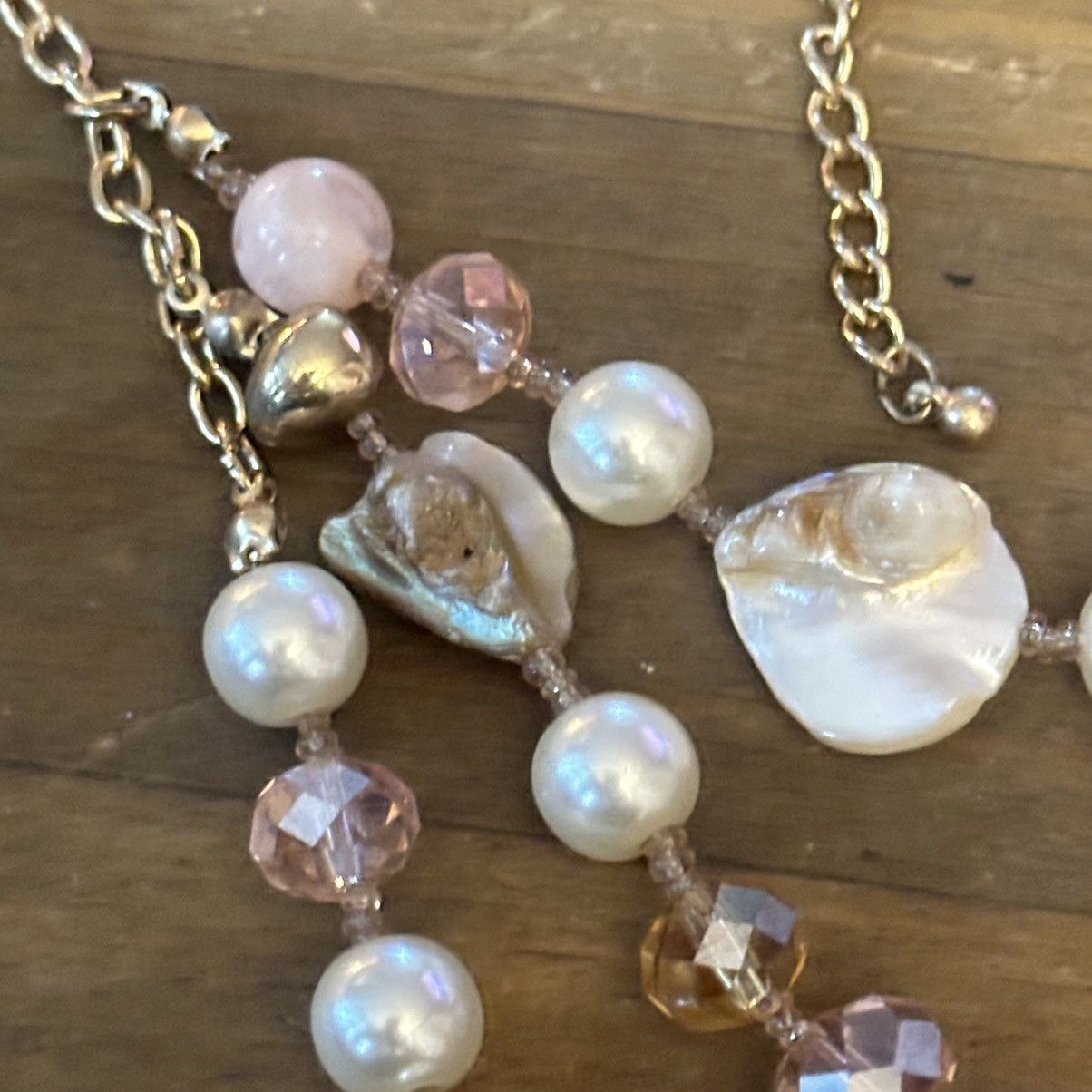 Other Mother of Pearl and bead layered necklace Size ONE SIZE - 5 Thumbnail