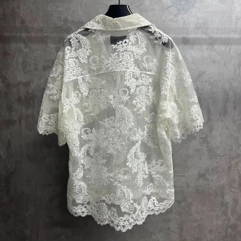Simone Rocha simone rocha white lace material embroidered logo short sle Size US L / EU 52-54 / 3 - 5 Thumbnail