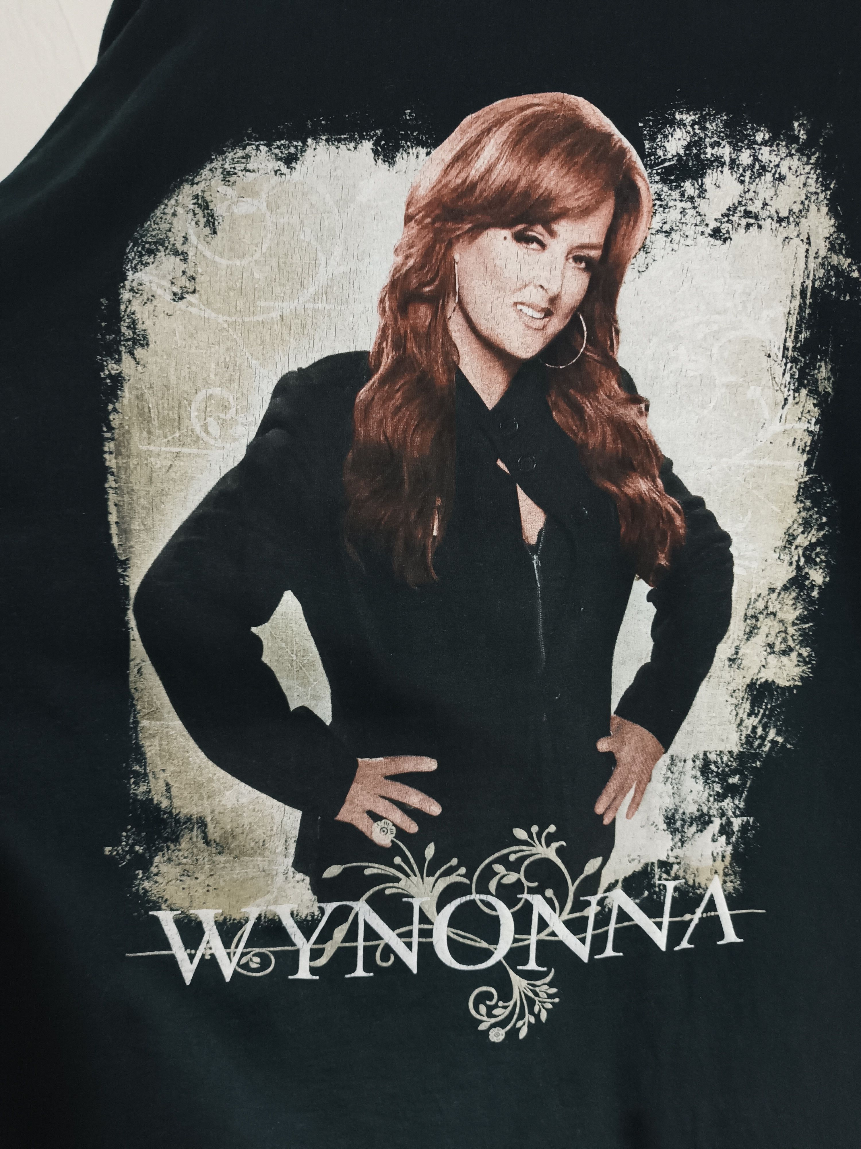 Vintage VINTAGE Y2K WYNONNA JUDD SINGER TEE clint black lionel elton Size US XXL / EU 58 / 5 - 9 Thumbnail