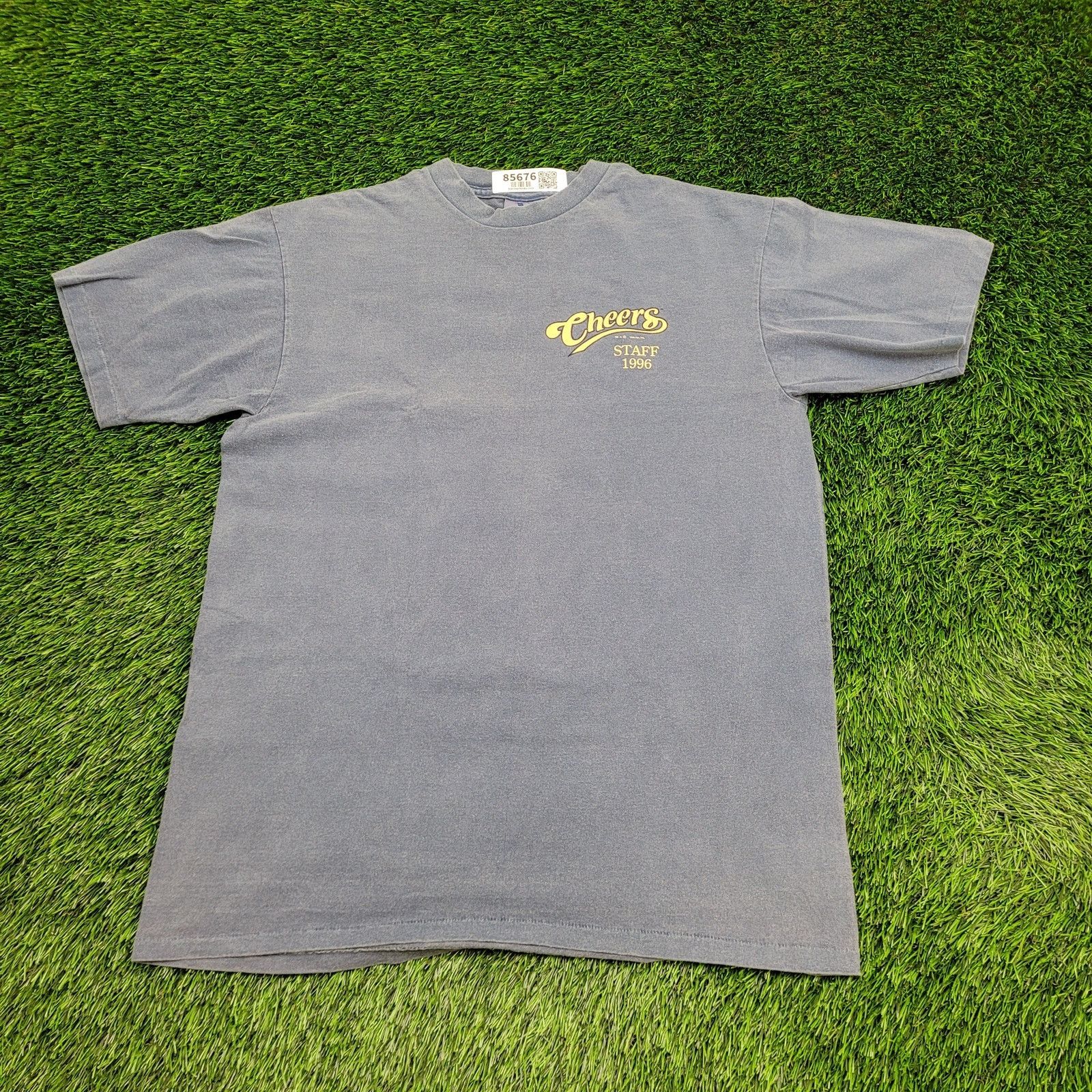 Vintage Vintage 1996 Cheers TV Show Staff Crew Shirt L 22x29 RARE Size US L / EU 52-54 / 3 - 2 Thumbnail