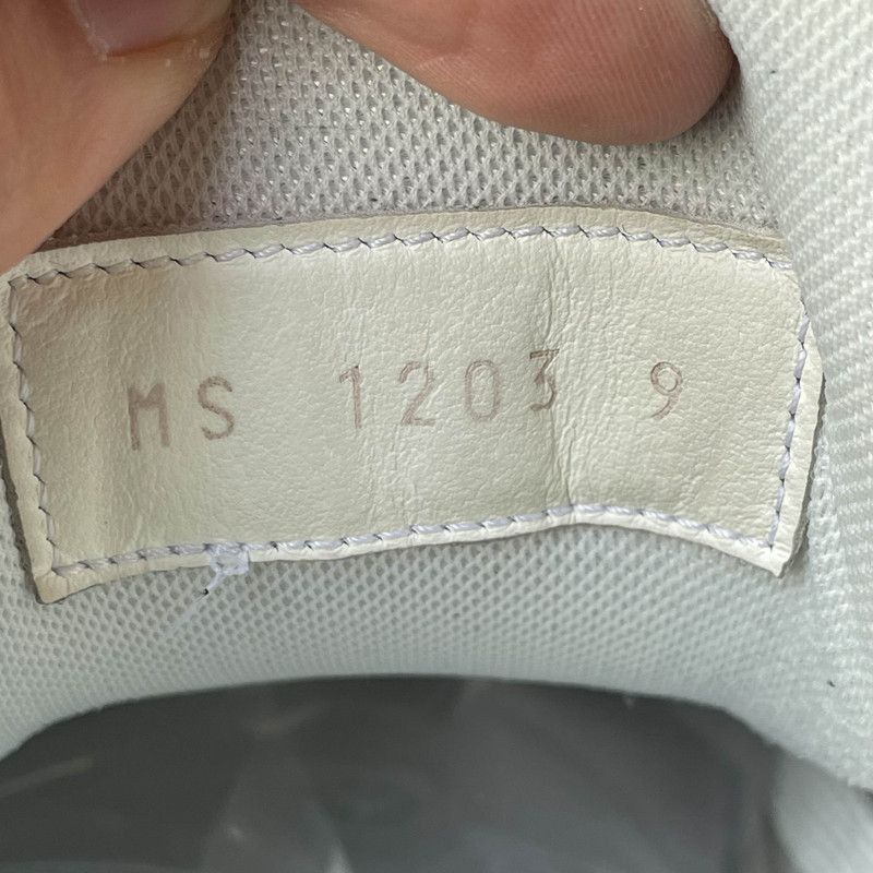 Louis Vuitton Louis Vuitton Trainer Panda Low-Top Sneakers -2508 Size US 9.5 / EU 42-43 - 5 Thumbnail