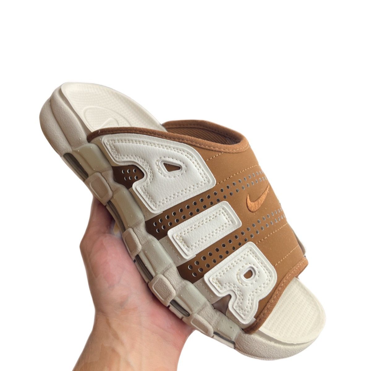 Nike Nike AIR MORE UPTEMPO Slide in ‘Brown/Sail’ US 9,10,11,12 Size US 10 / EU 43 - 6 Thumbnail