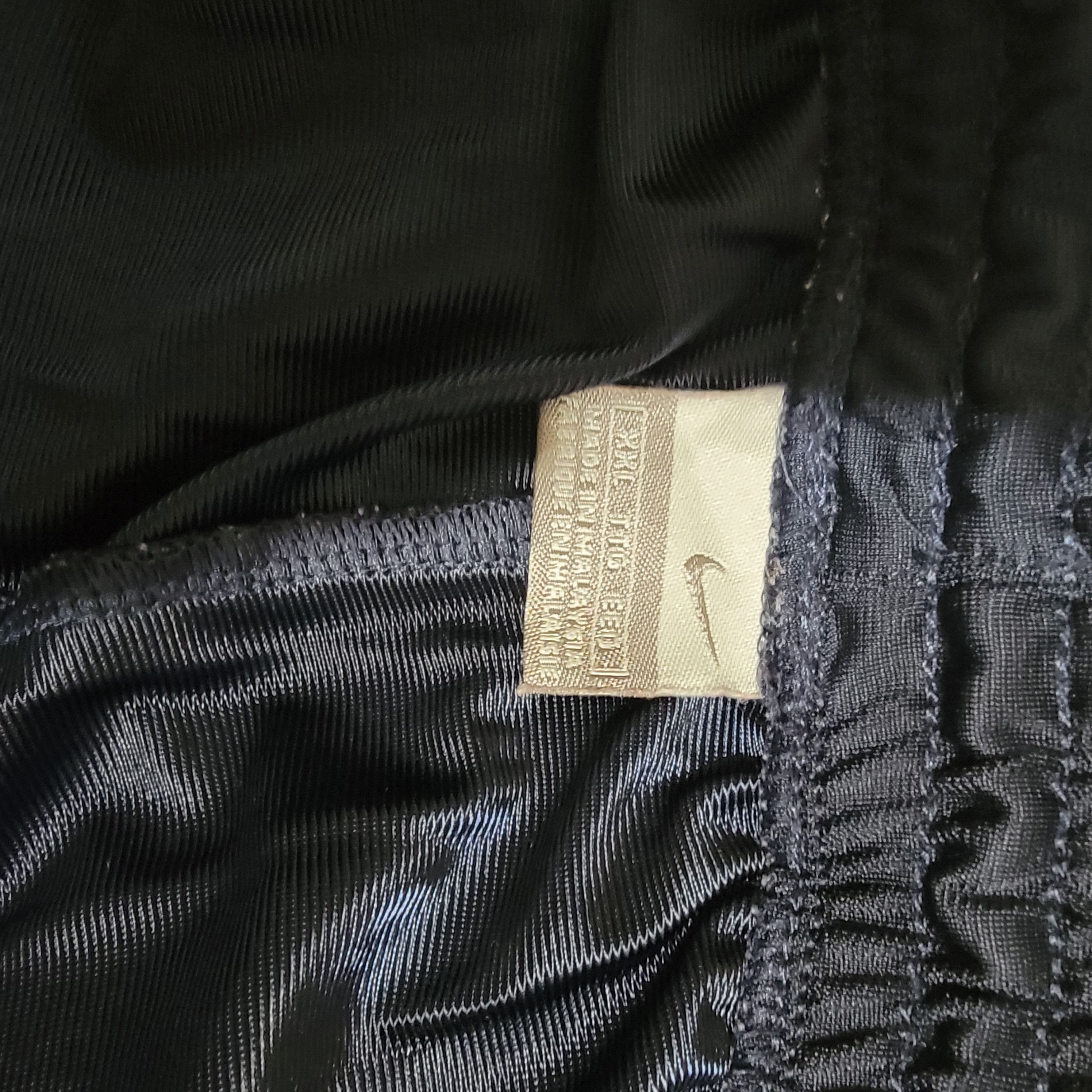 Nike Nike vintage baseball shorts thin xxl xl Size US 36 / EU 52 - 2 Thumbnail