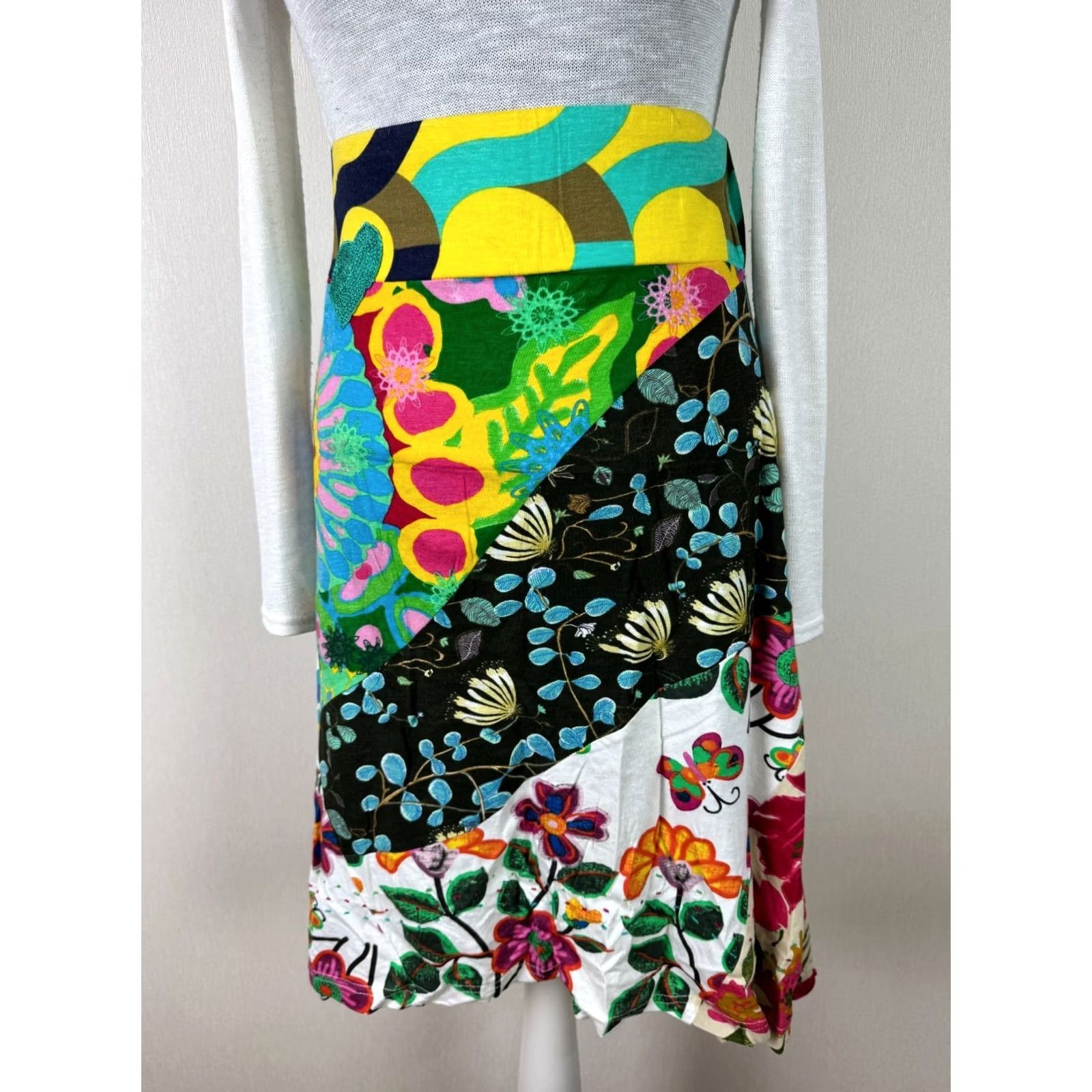 Desigual Desigual Skirt L Womens Knee Length Multicoloured Cotton Version/Desigual Skirt L Womens Knee Length Multicoloured Cotton Size 36" / US 14 / IT 50 - 2 Thumbnail