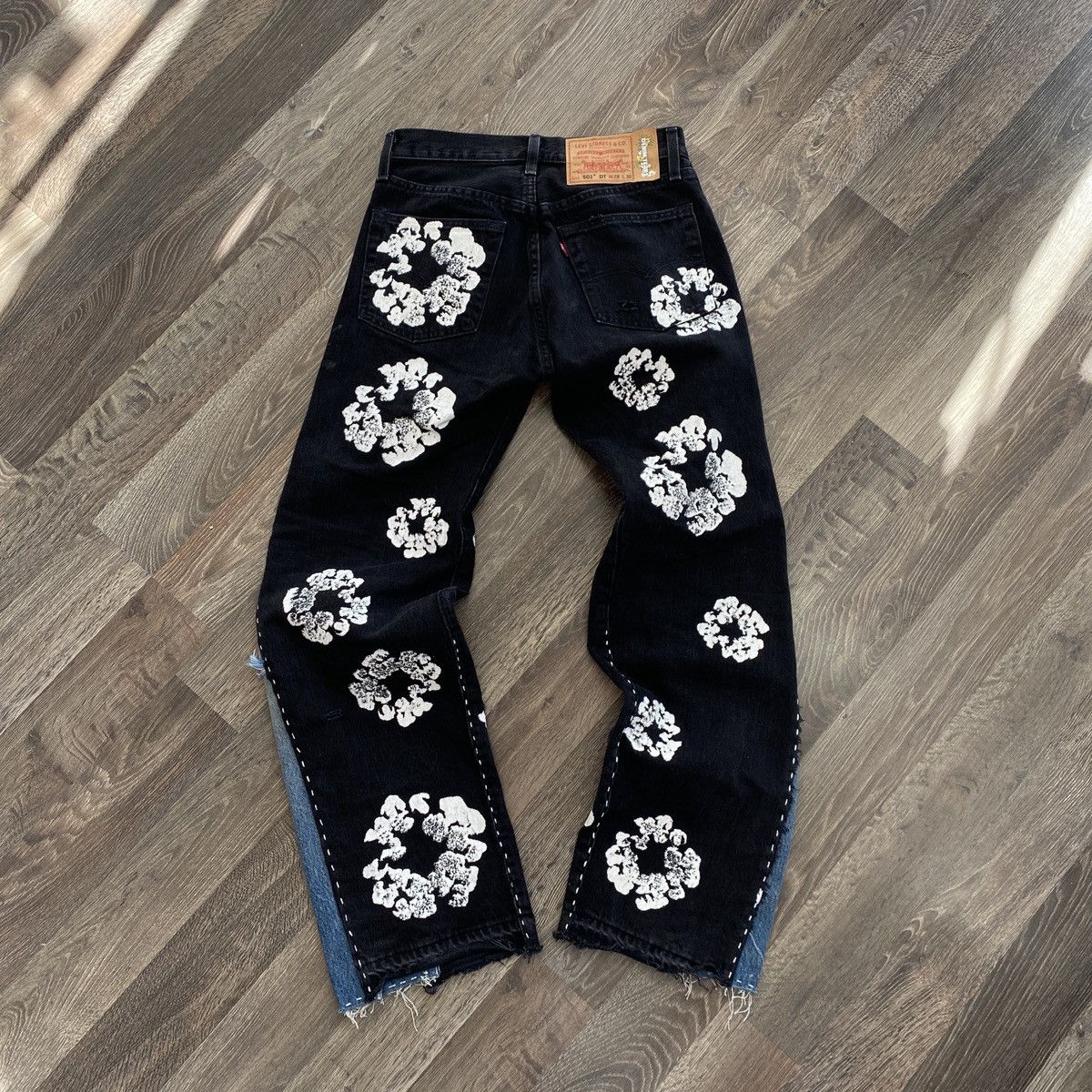 DENIM TEARS × Levi's Denim Tears x Levi’s (blk) Denim Pant Size US 28 / EU 44 - 9 Thumbnail