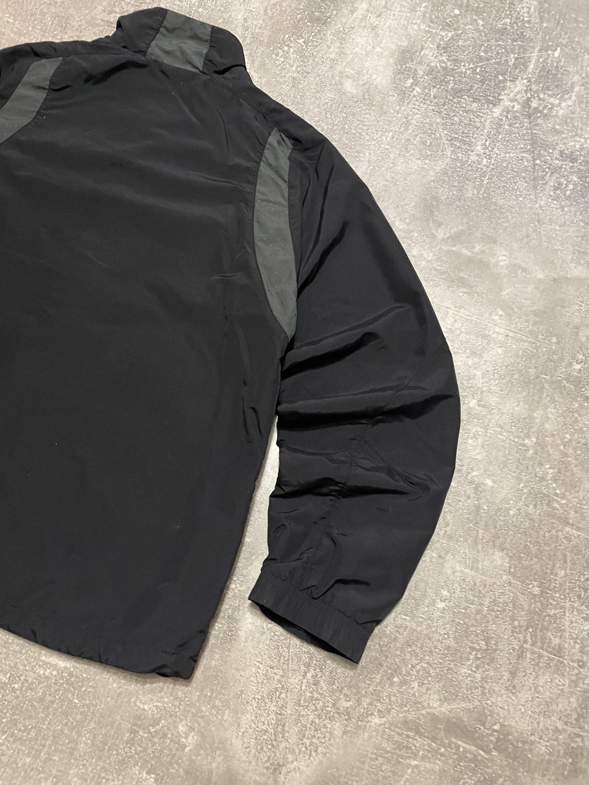 Nike × Vintage Vintage Nike Nylon Track Jacket Drill Size S Size US S / EU 44-46 / 1 - 18 Thumbnail