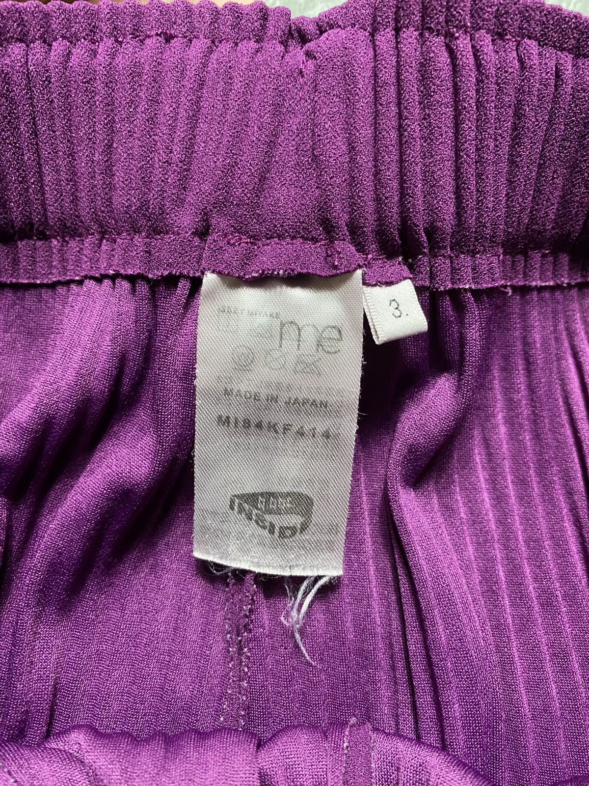 Pleats Please Issey Miyake ISSEY MIYAKE ME PLEATED WIDE PANTS Size 32" / US 10 / IT 46 - 6 Thumbnail
